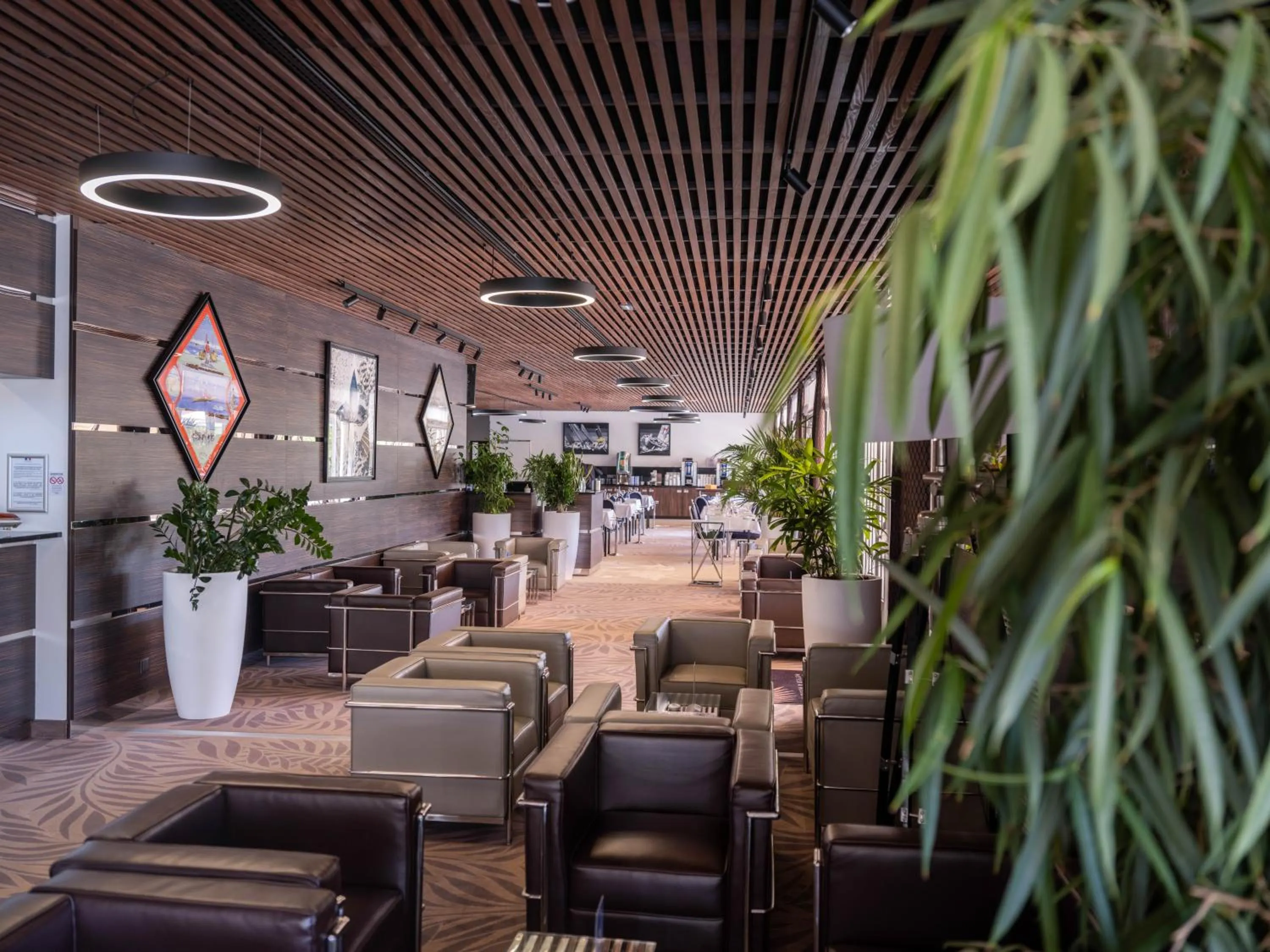 Lounge or bar in Westotel Le Pouliguen