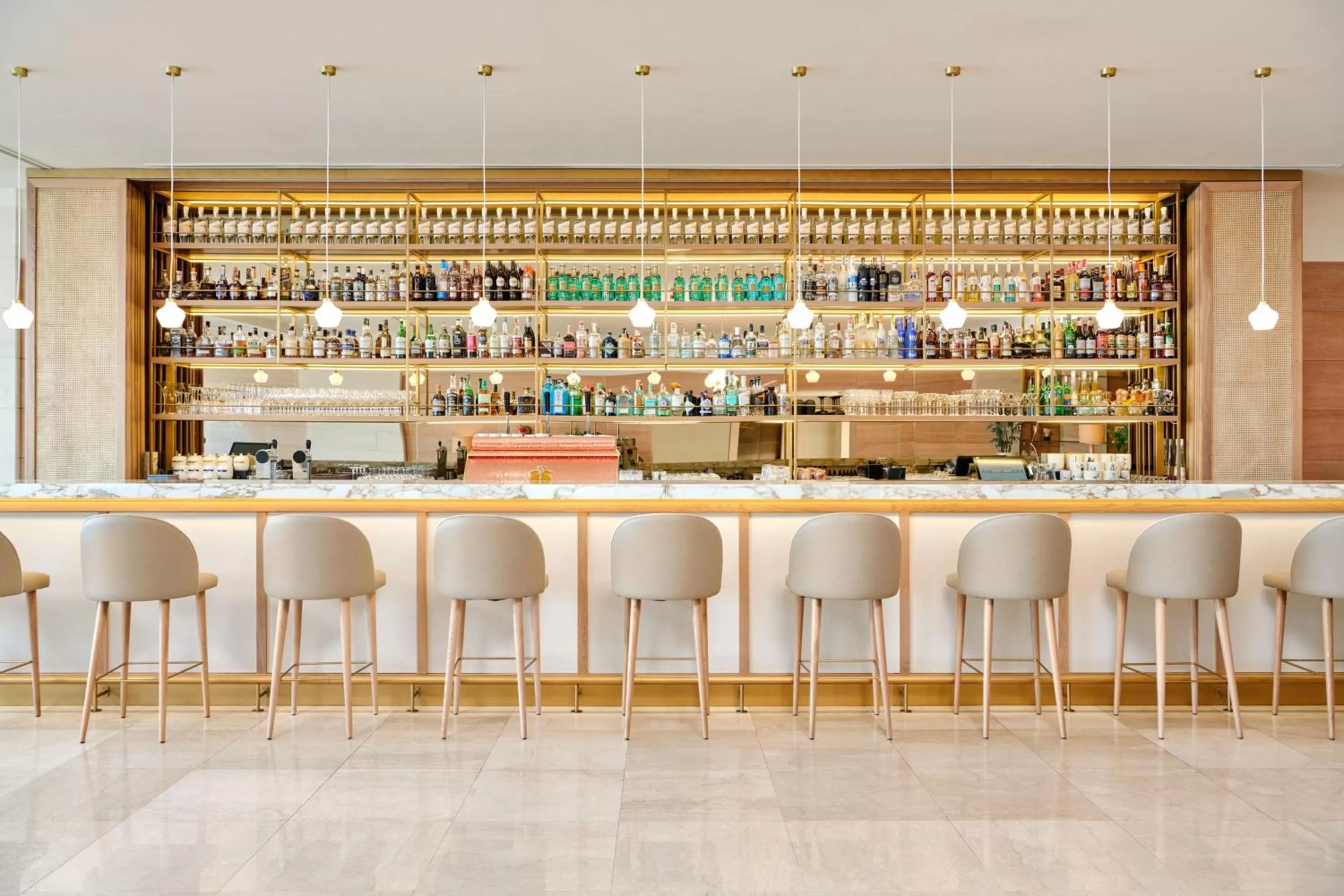 Restaurant/places to eat in Le Meridien Lav Split