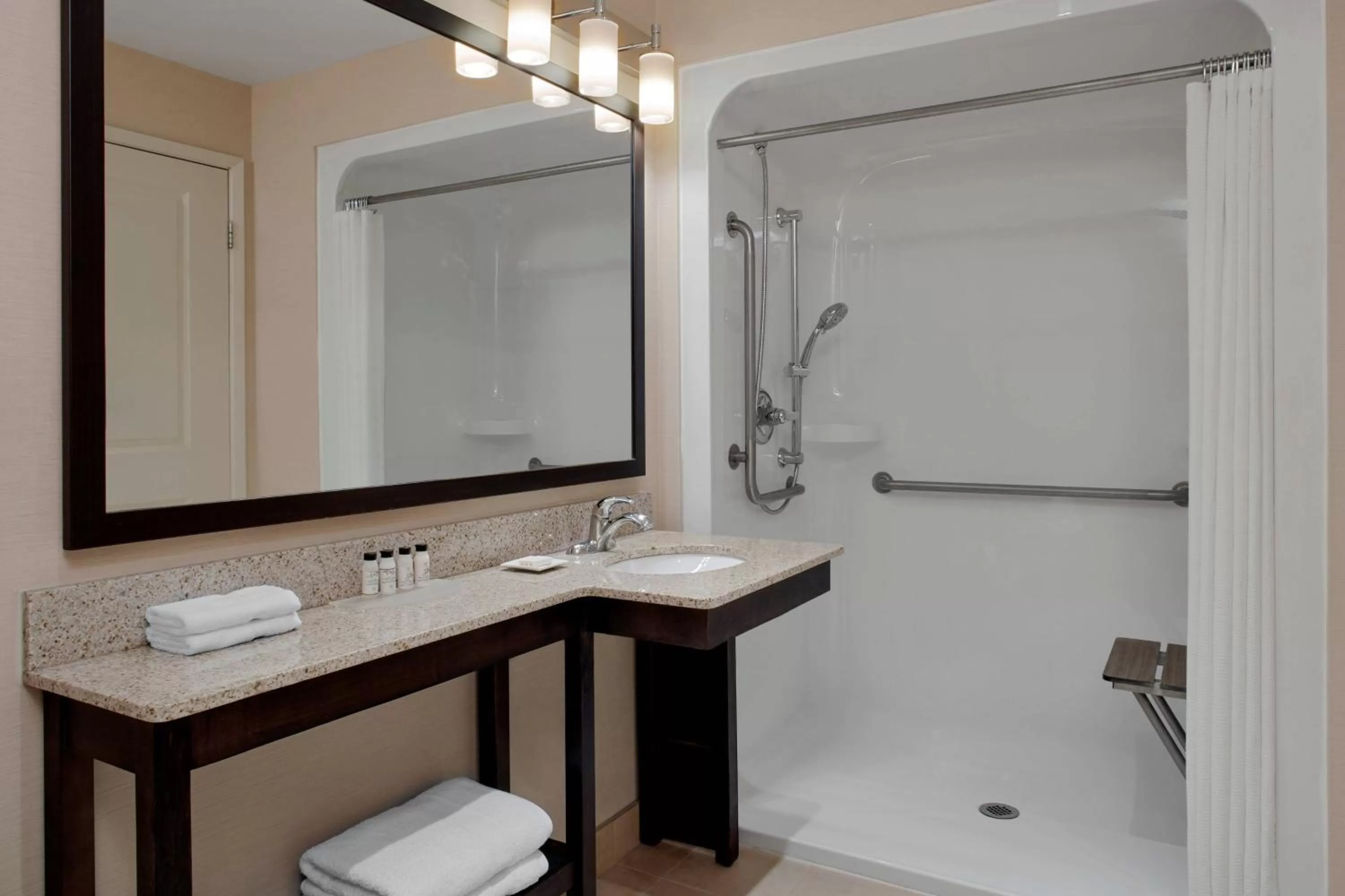 Bathroom in Delta Hotels by Marriott Guelph Conference Centre