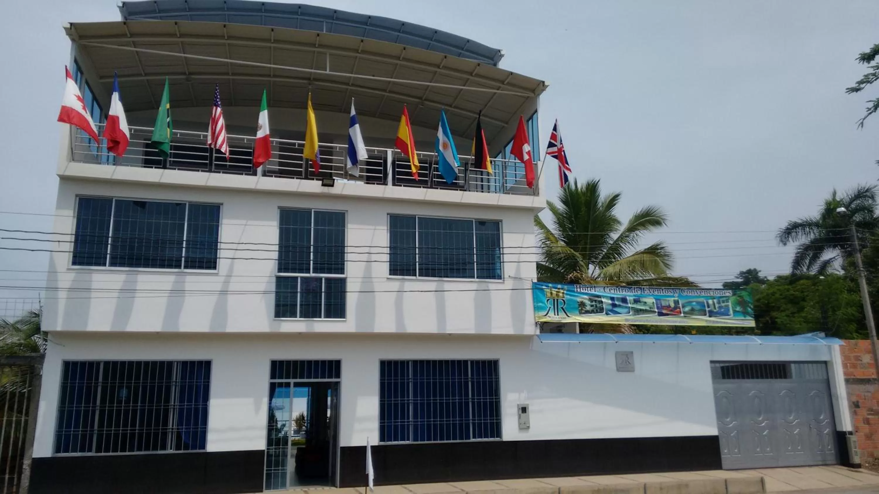 Property Building in Tropical Resort Tocaima