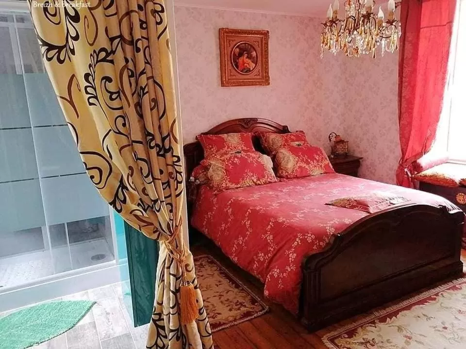 Bedroom, Bed in Breizh & Breakfast