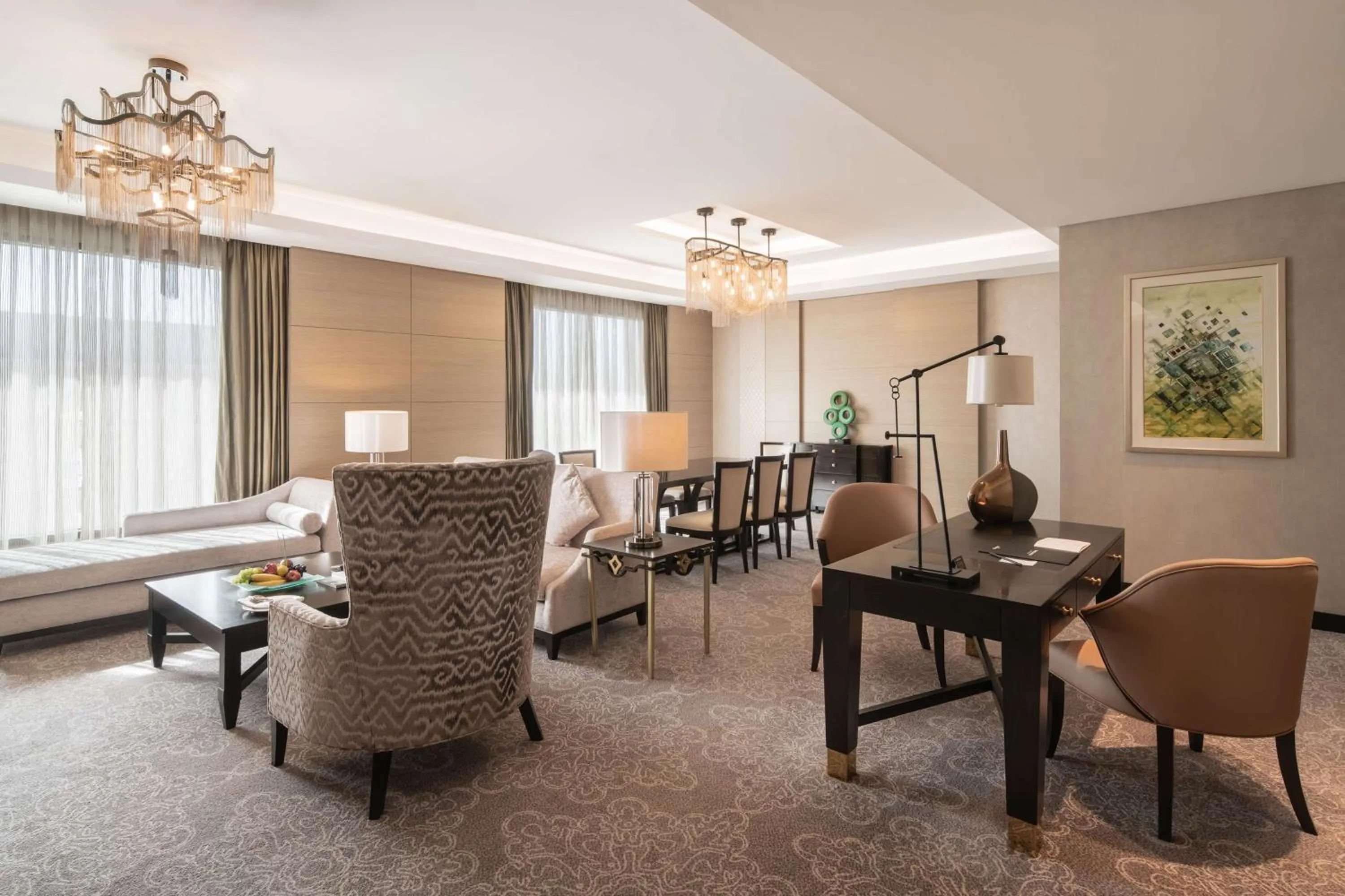 Living room in Radisson Collection Muscat, Hormuz Grand