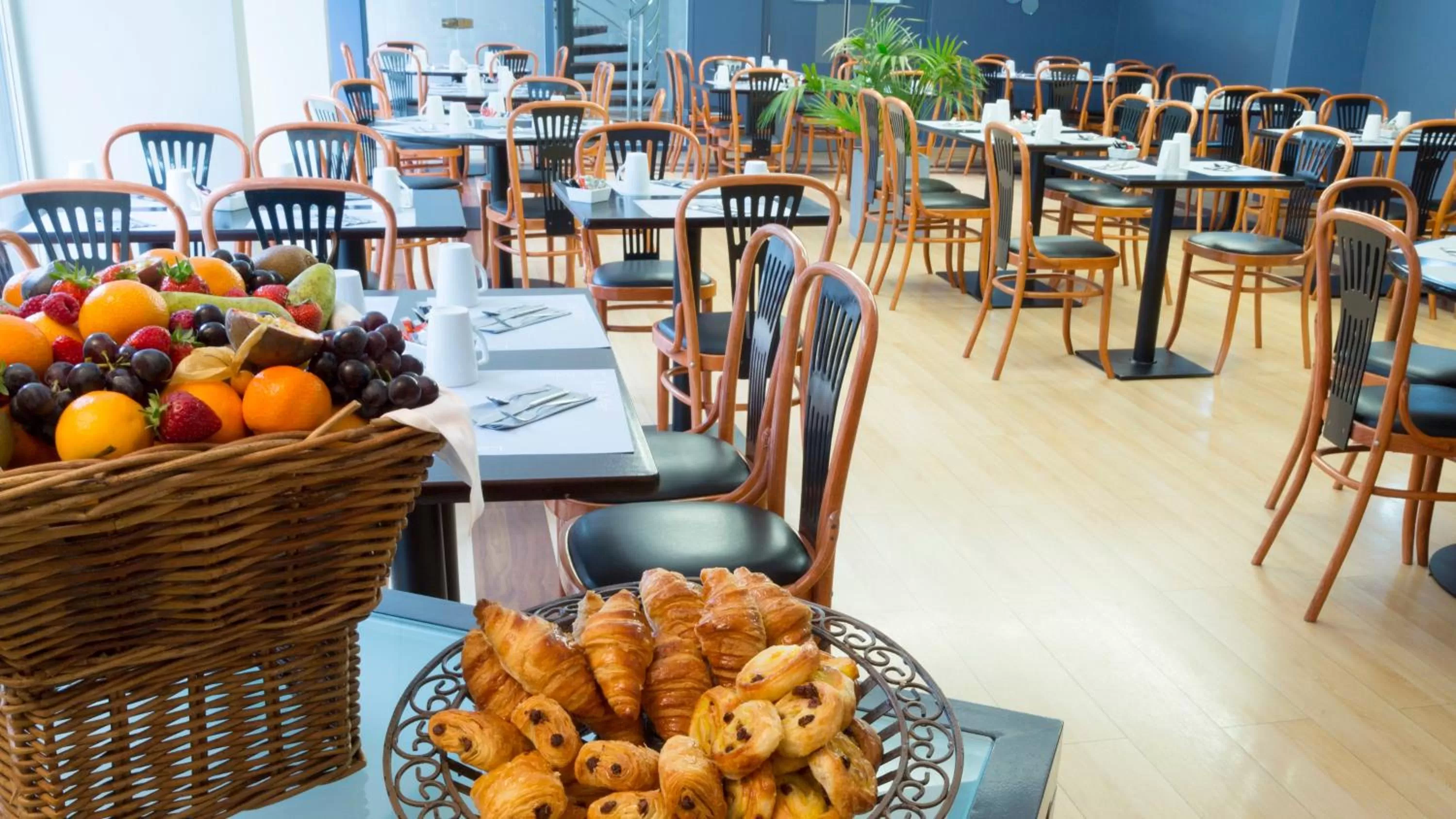 Breakfast in Holiday Inn Resort le Touquet by IHG