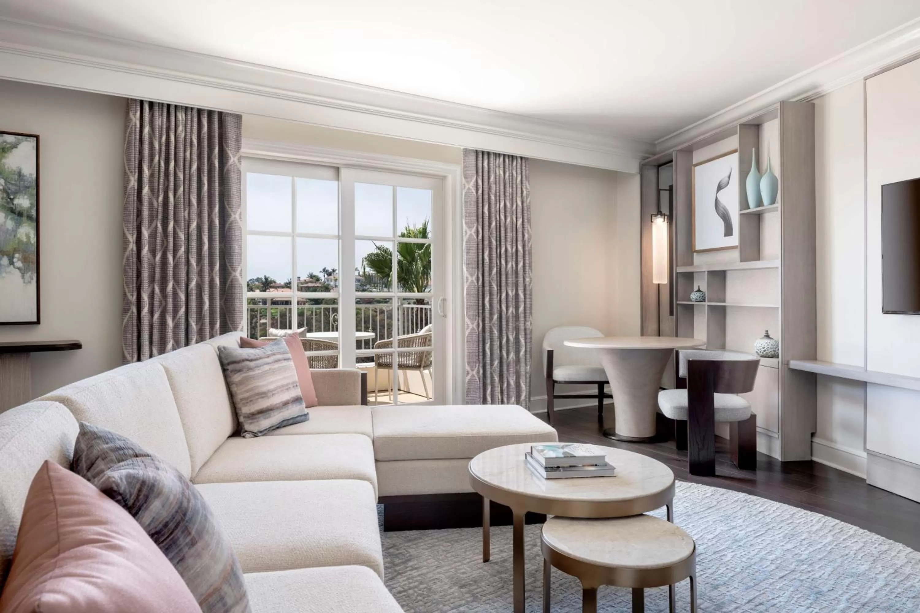 Photo of the whole room in Park Hyatt Aviara