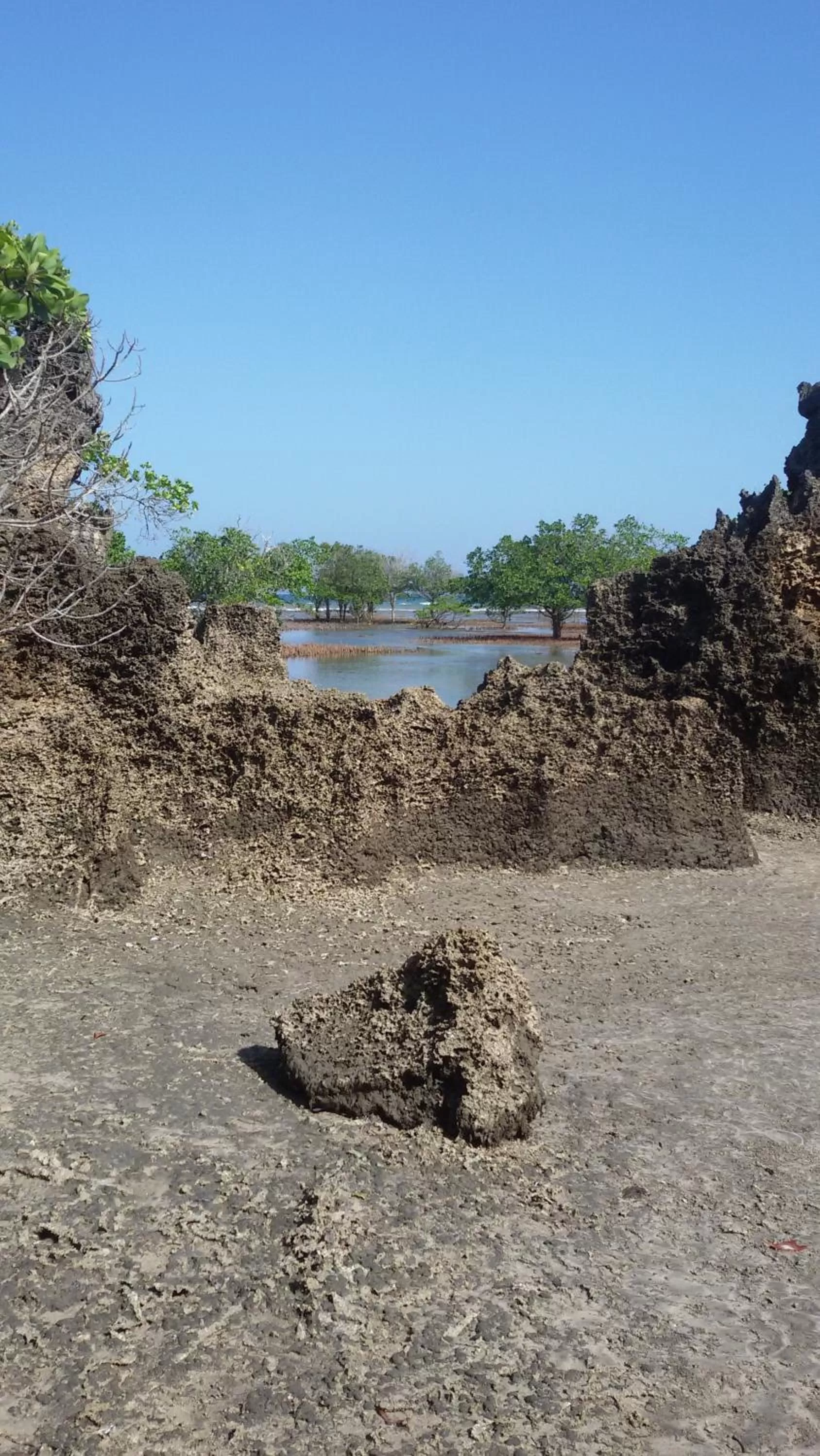 Beach in Bahari Pori Resort