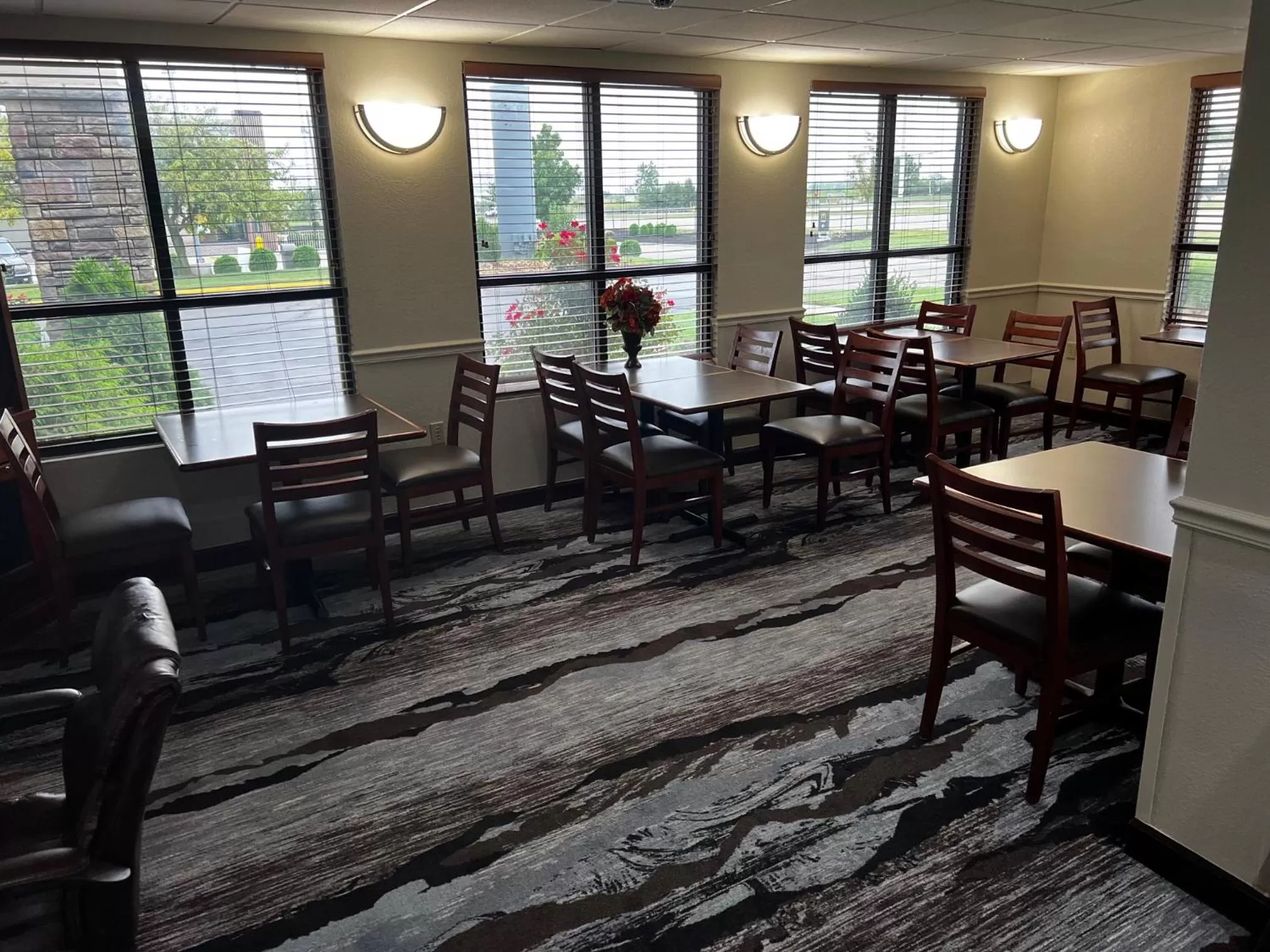 Breakfast in Baymont By Wyndham Monroe Ohio