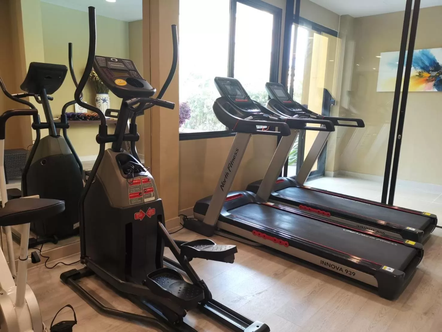 Fitness centre/facilities in S Bangkok Hotel, Navamin