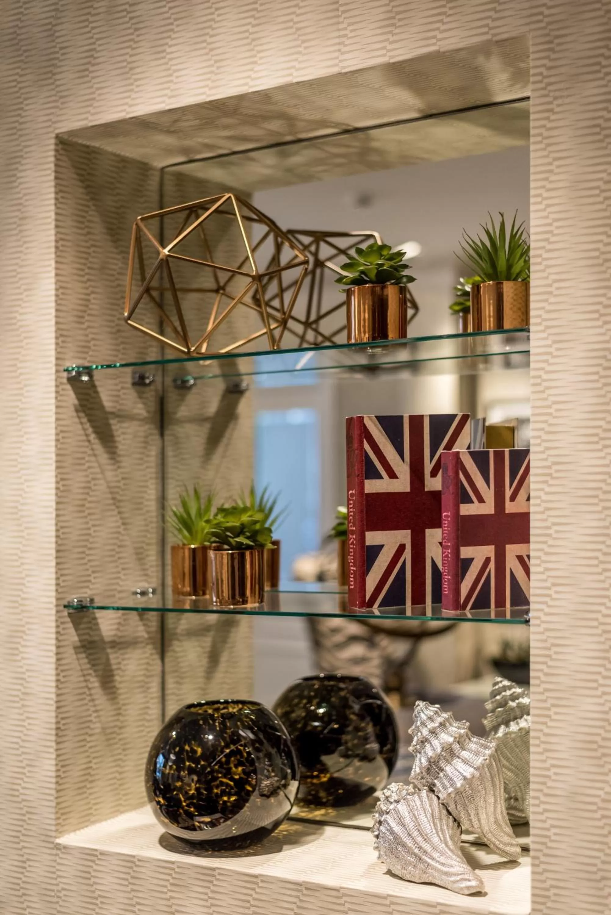 Decorative detail in Mercure London Hyde Park Hotel