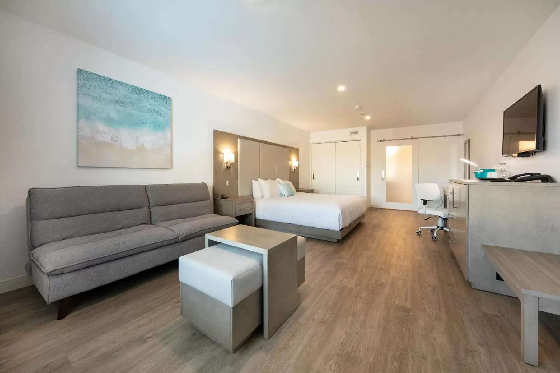 King Room - Disability Access in Hotel Plante King Room - Disability Access in Hotel Plante