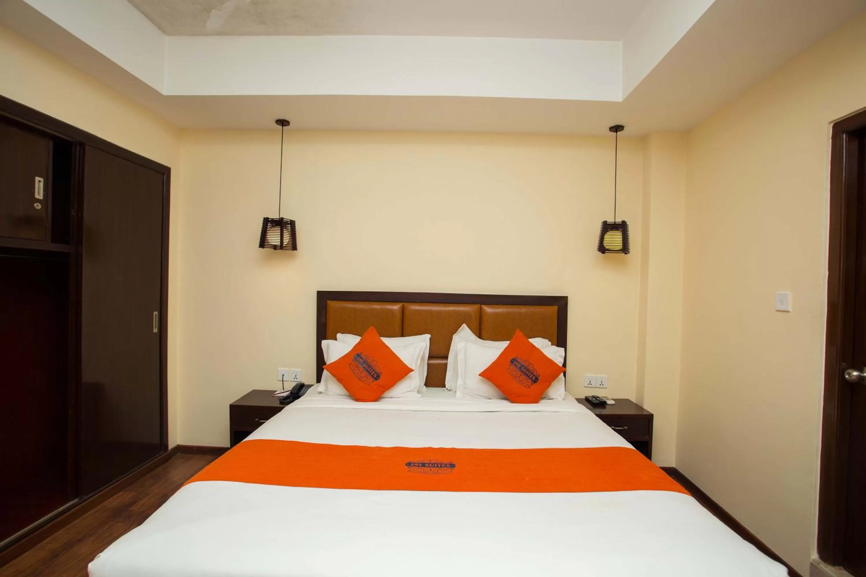 Photo of the whole room, Bed in Hotel Jay Suites