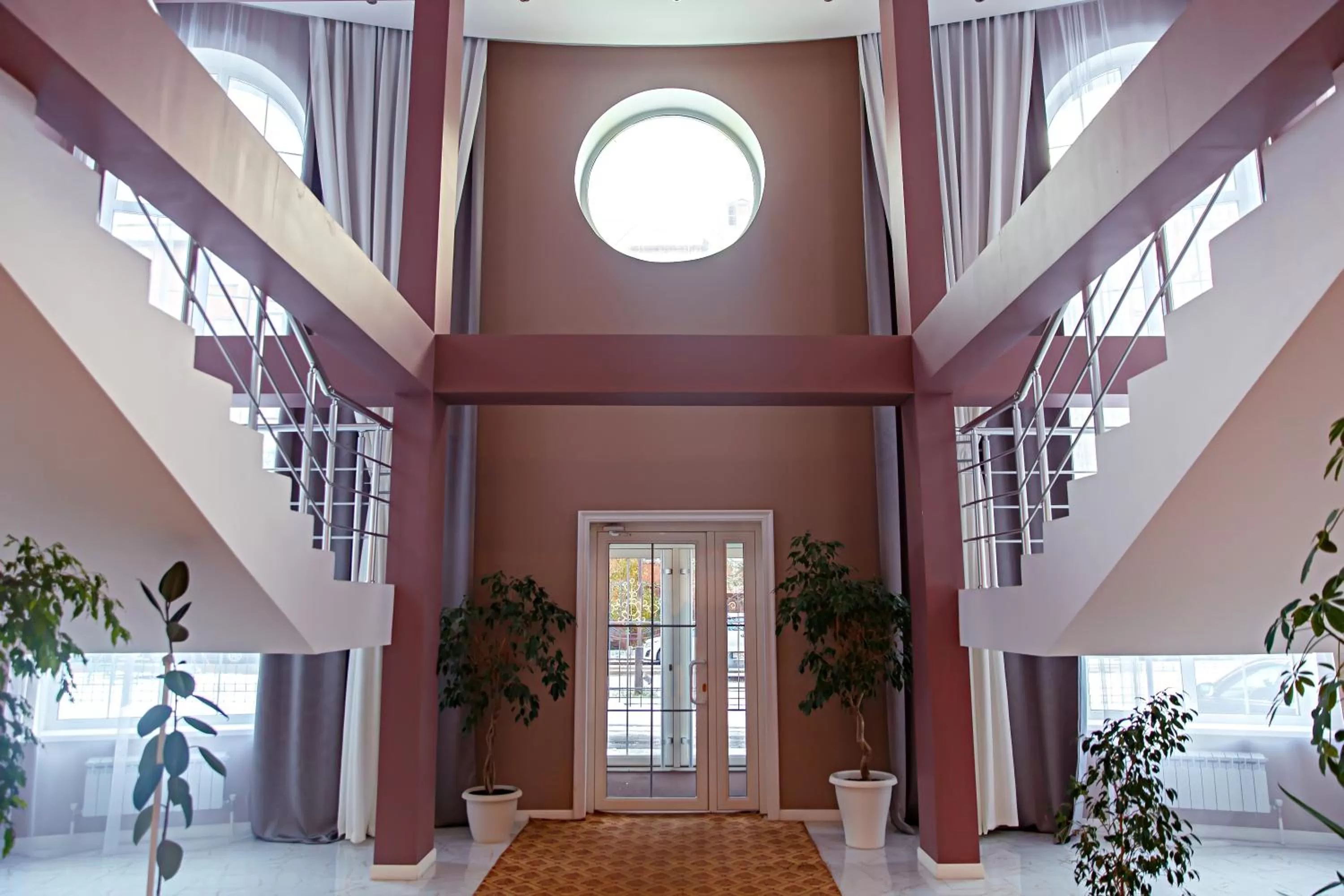 Area and facilities in Red Village Hotel