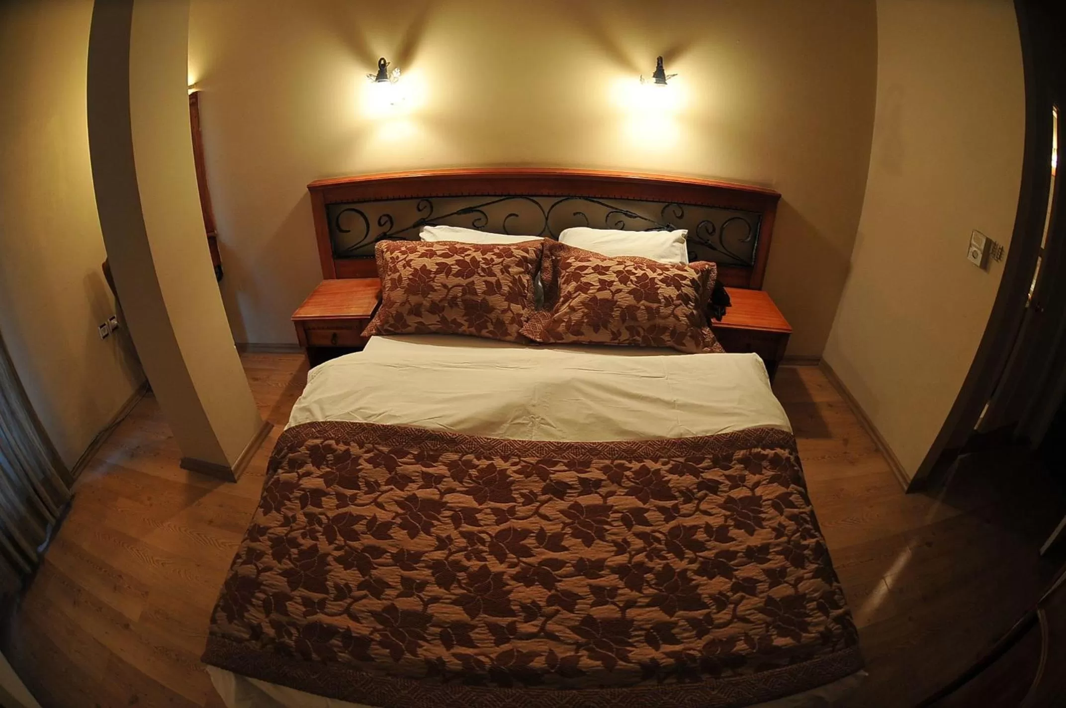 View (from property/room), Bed in Antikhan Hotel