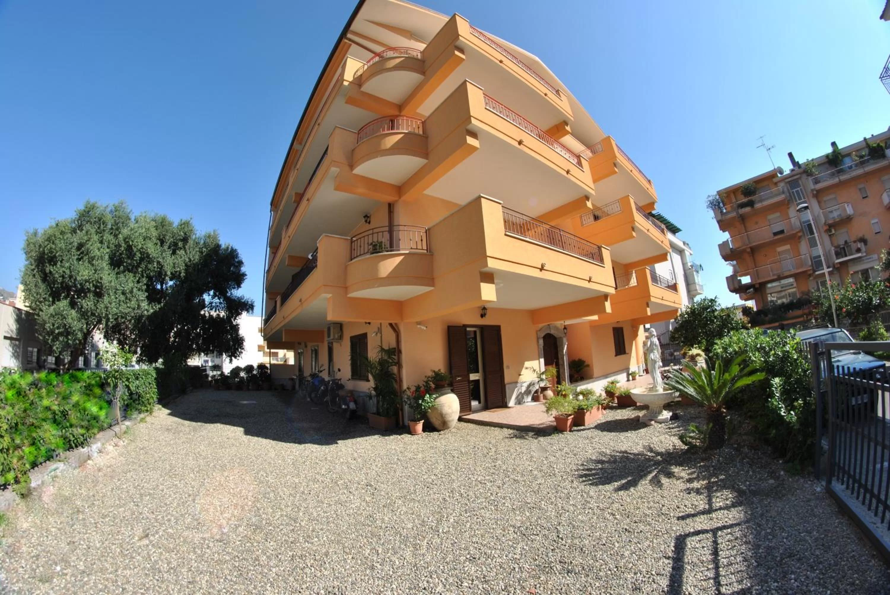Property building in B&B MareAgrò