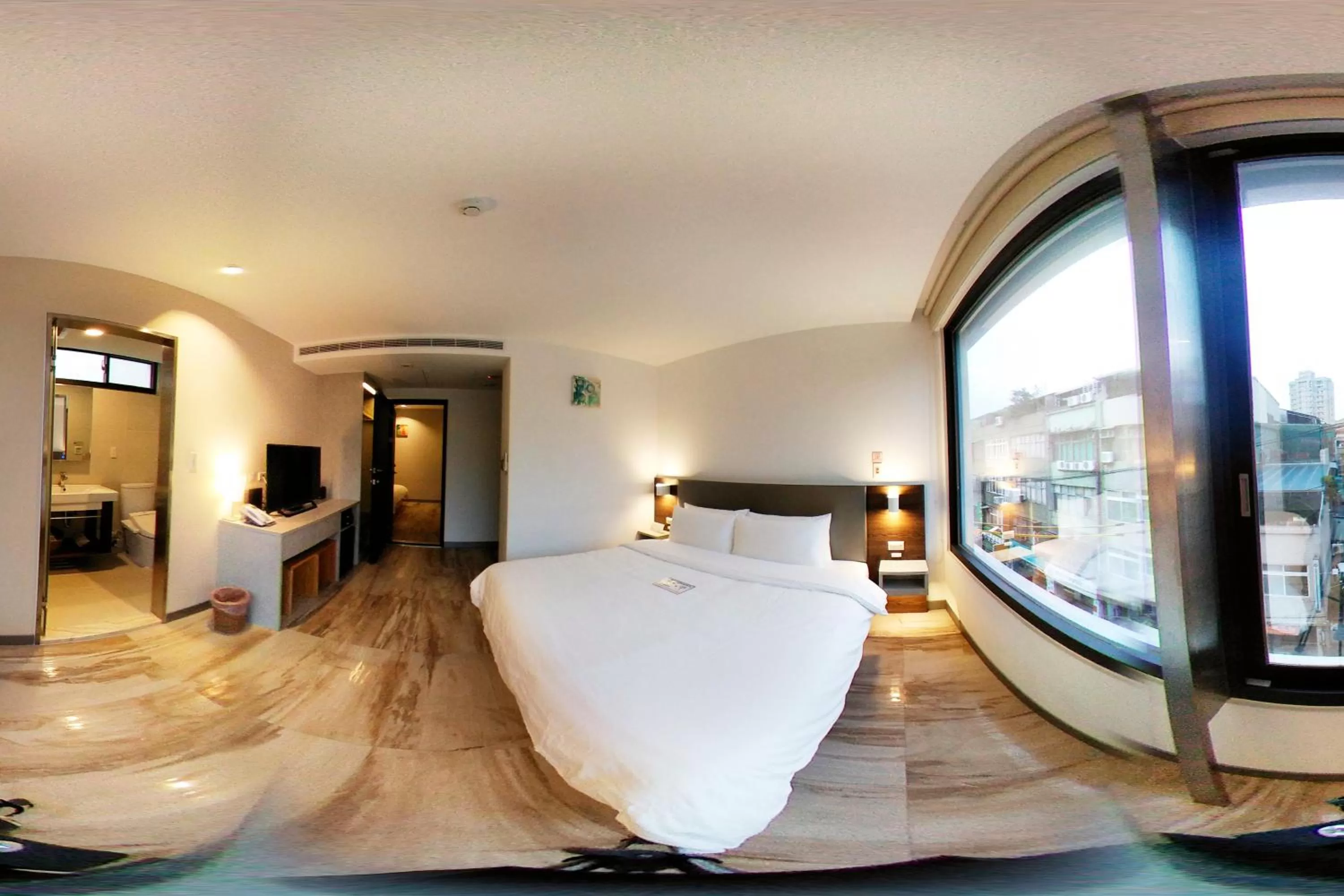 Bathroom, Bed in Greatt Hotel