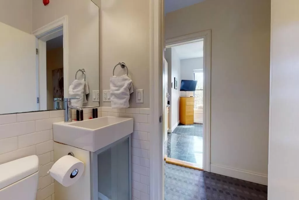 Bathroom in Charming Studio in Boston Brownstone, #44