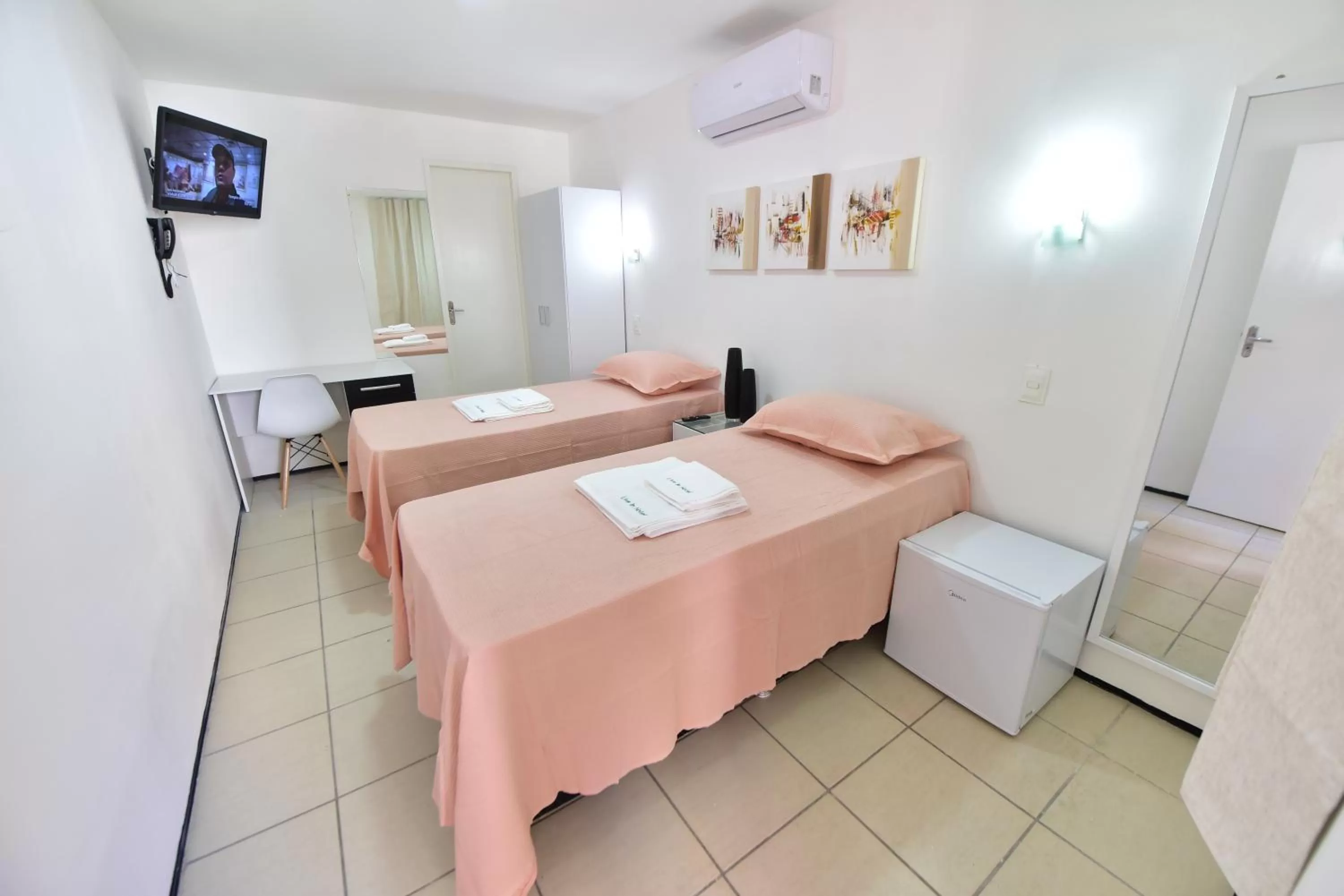 Bed in LIVE IN FORTALEZA HOTEL