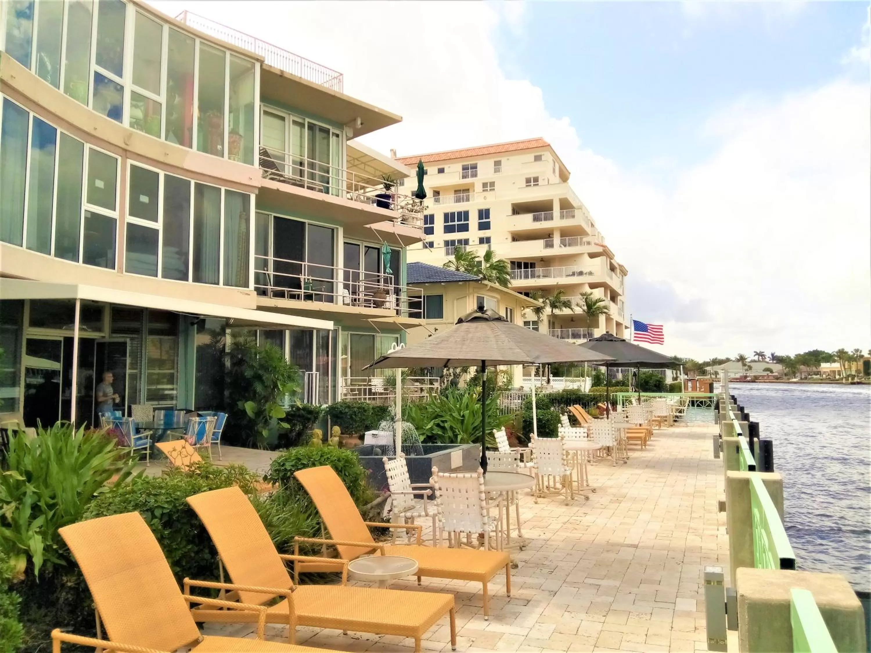 Property building in Manhattan Tower Apartment Hotel