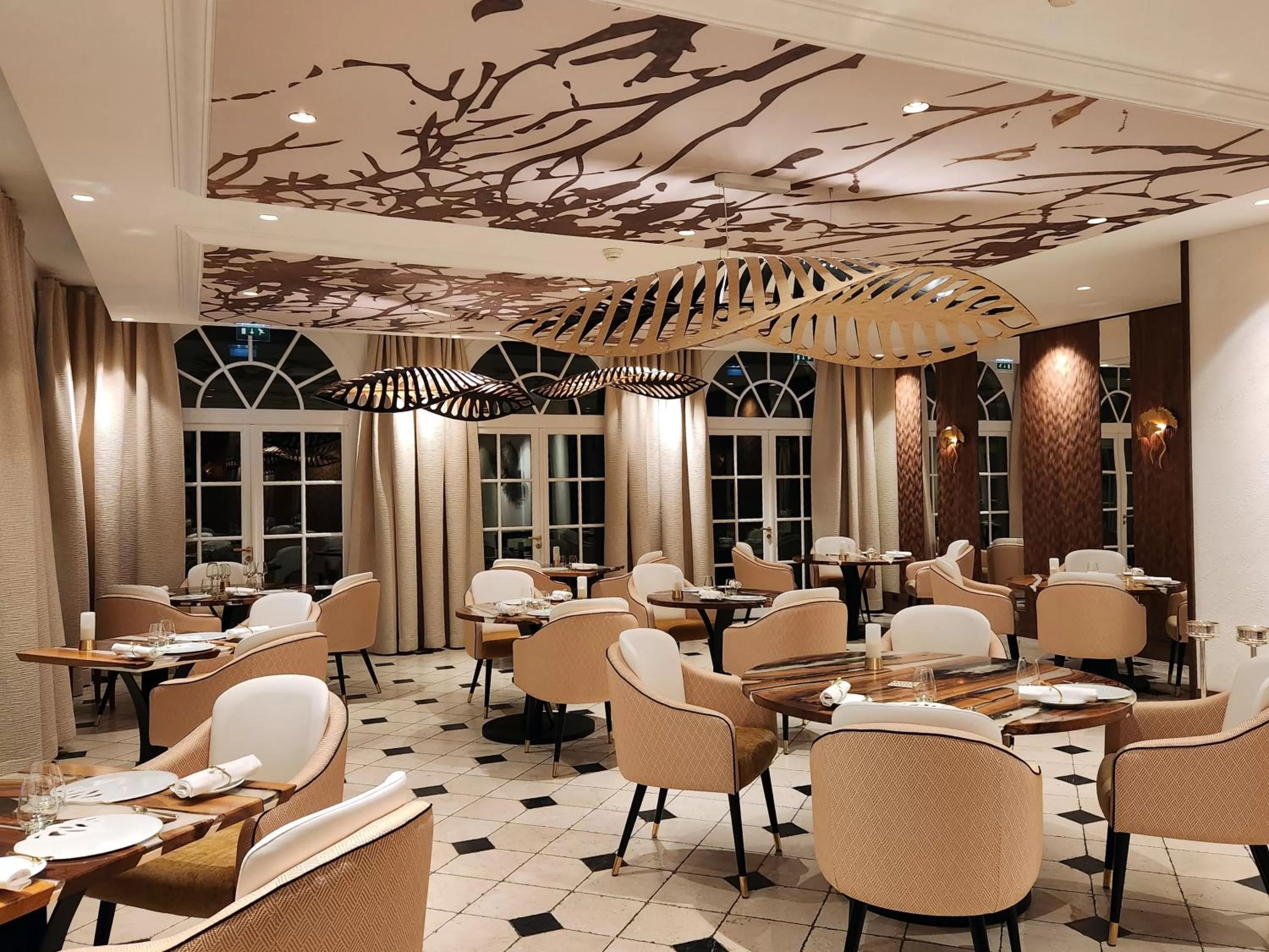 Restaurant/places to eat in La Côte Saint Jacques