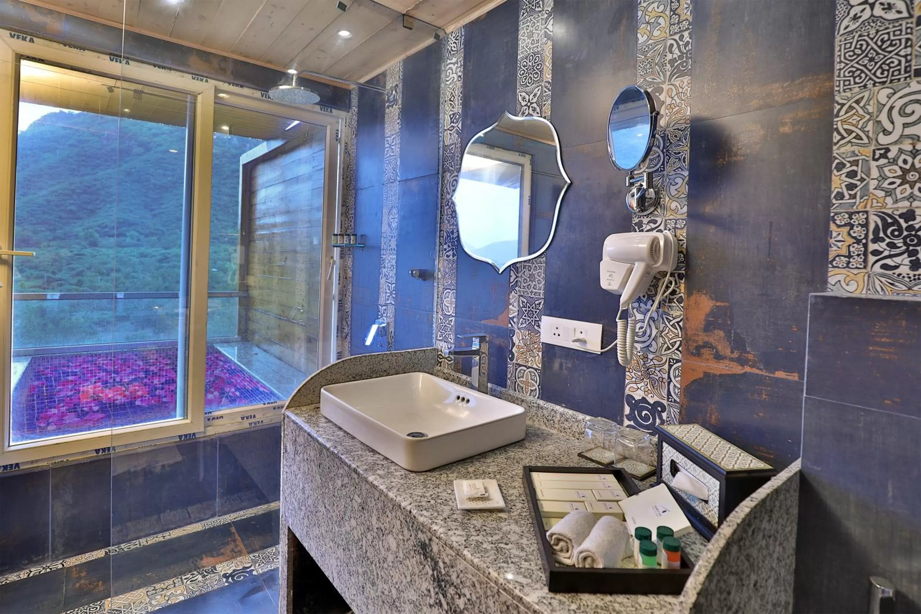 Bathroom in Bamboo Saa Resort & Spa - Udaipur