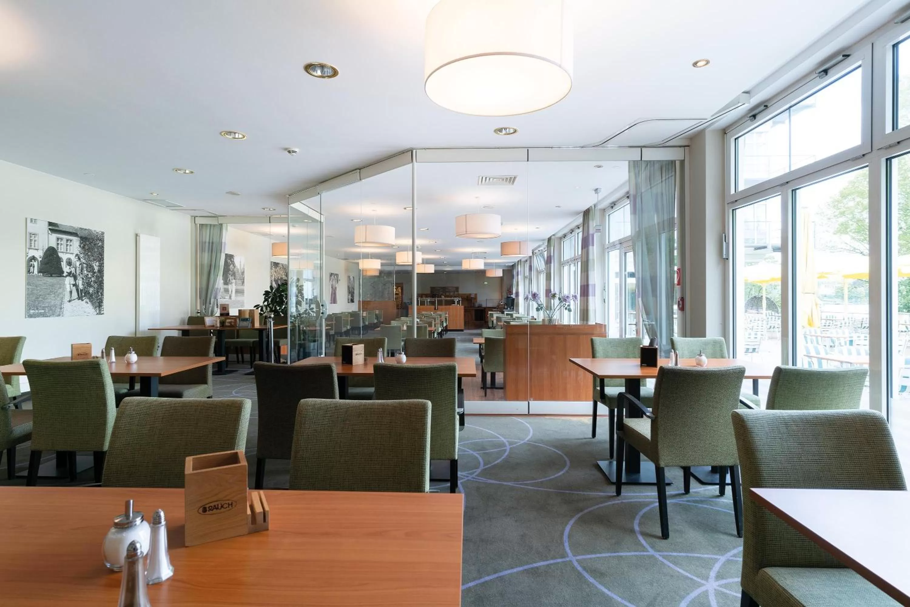 Restaurant/places to eat in Seminaris Avendi Hotel Potsdam