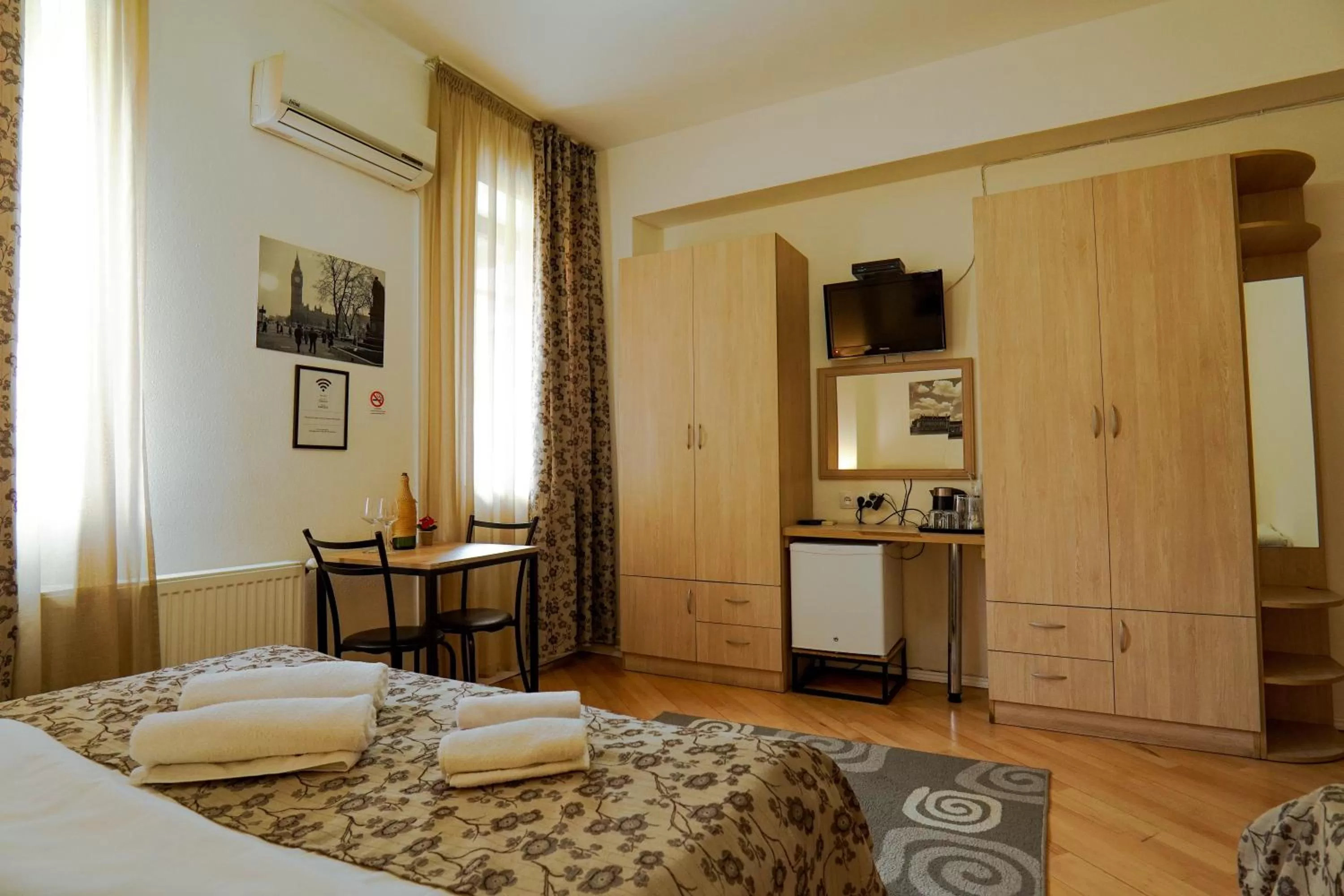 Bedroom in Check-In Hotel