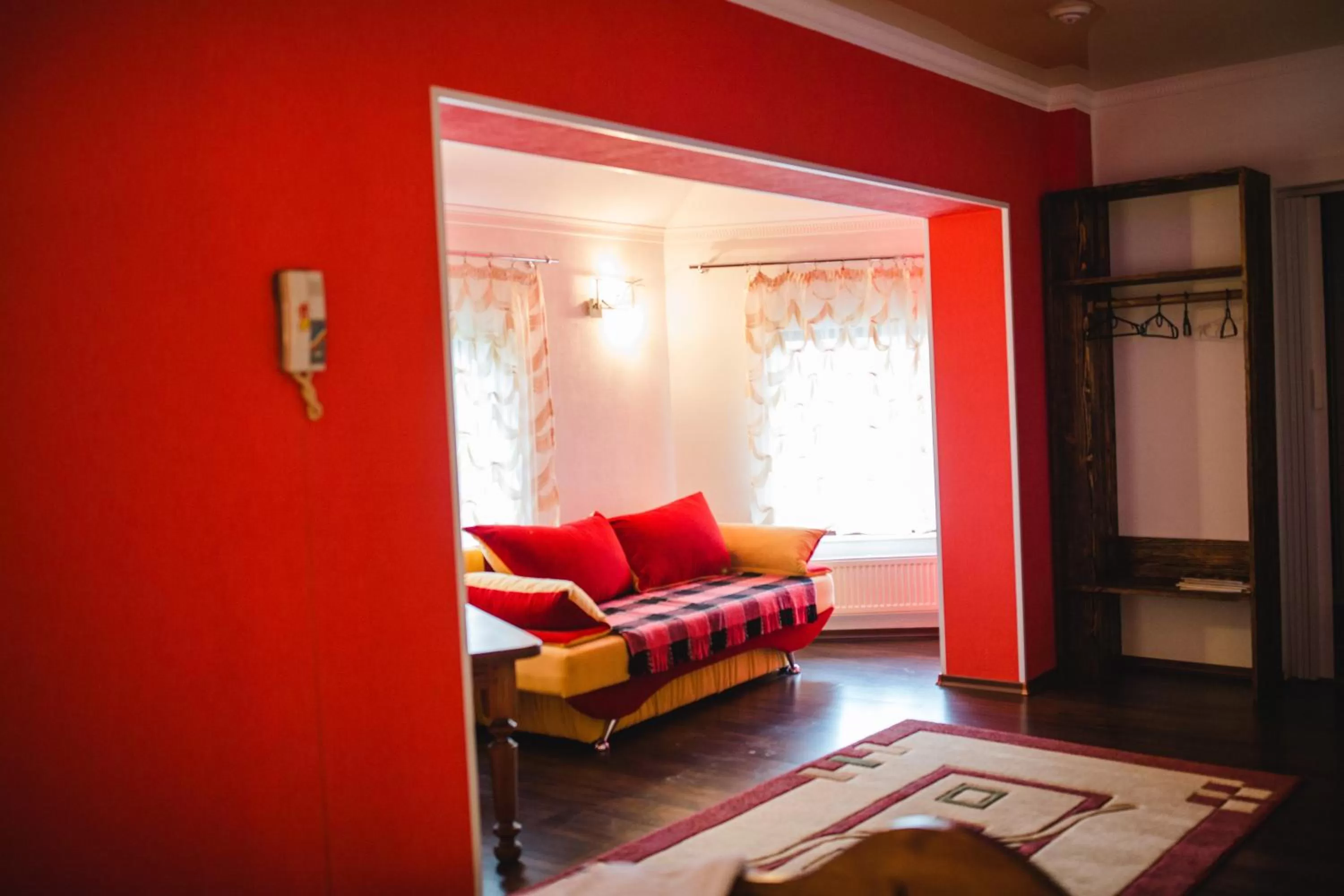 Living room in Kolyba Opryshkiv