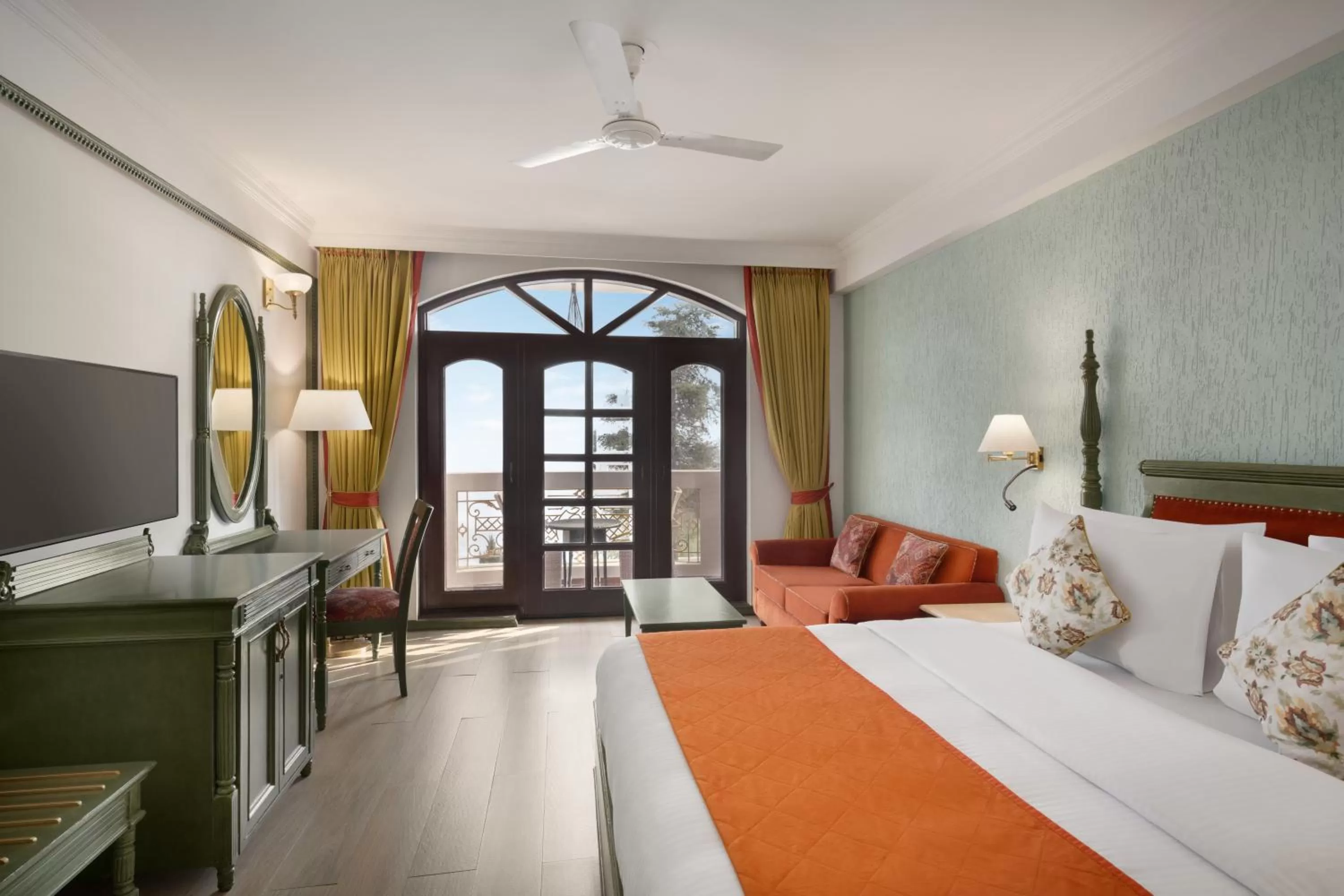 Property building, Bed in Ramada by Wyndham Mussoorie Mall Road