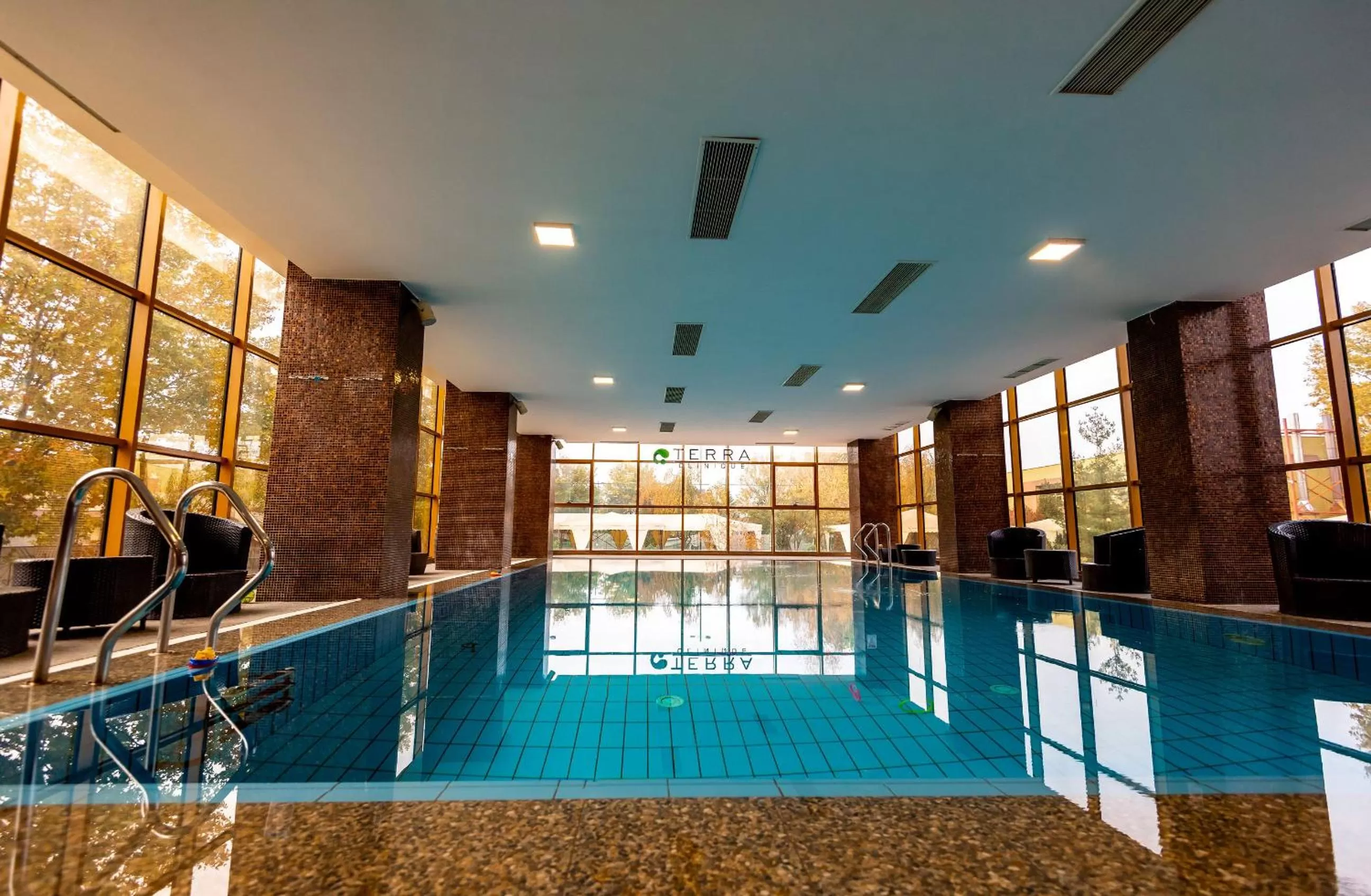 Swimming pool in Hotel Terra Balneo