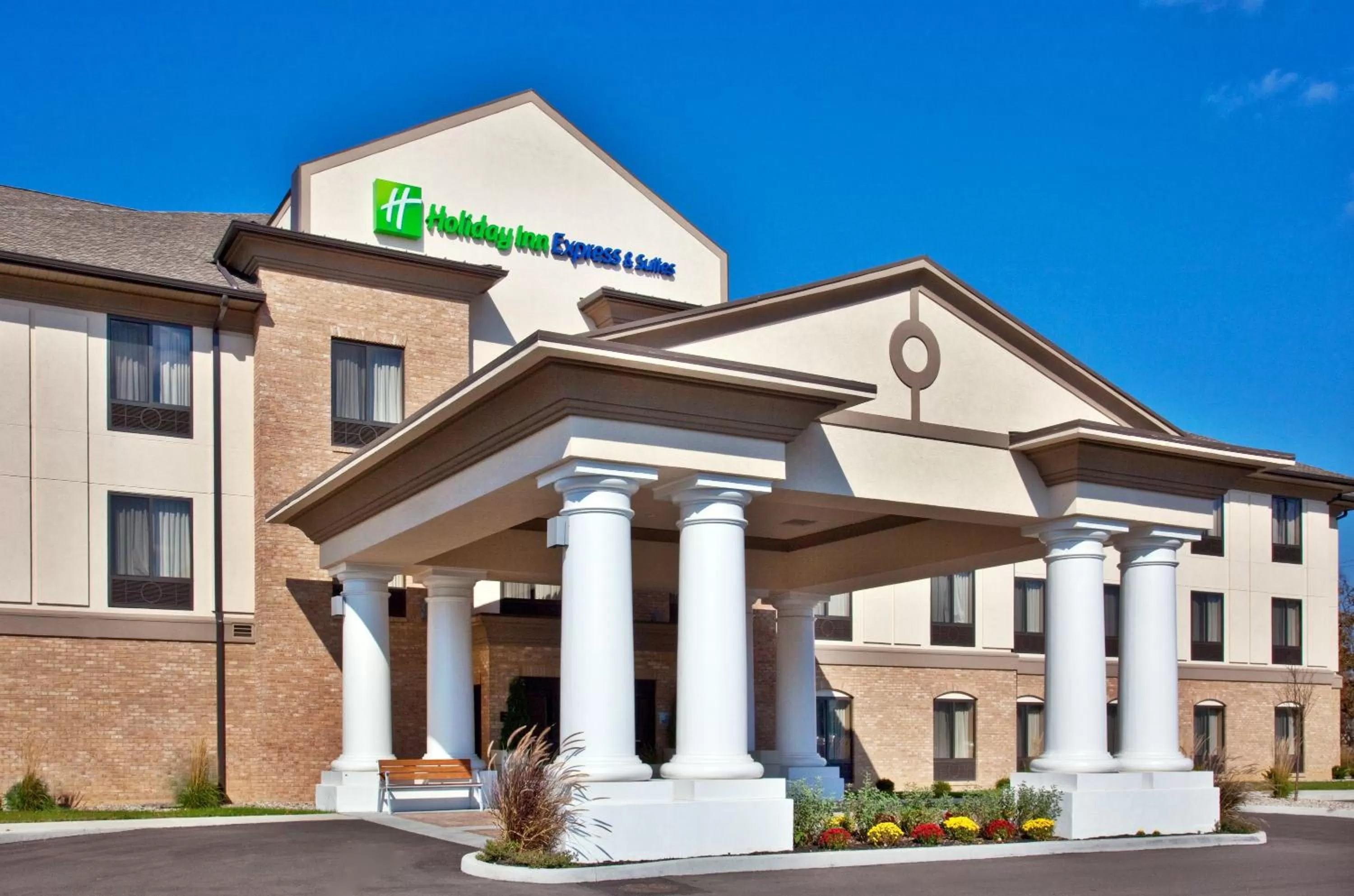 Property building in Holiday Inn Express Hotel & Suites Crawfordsville by IHG