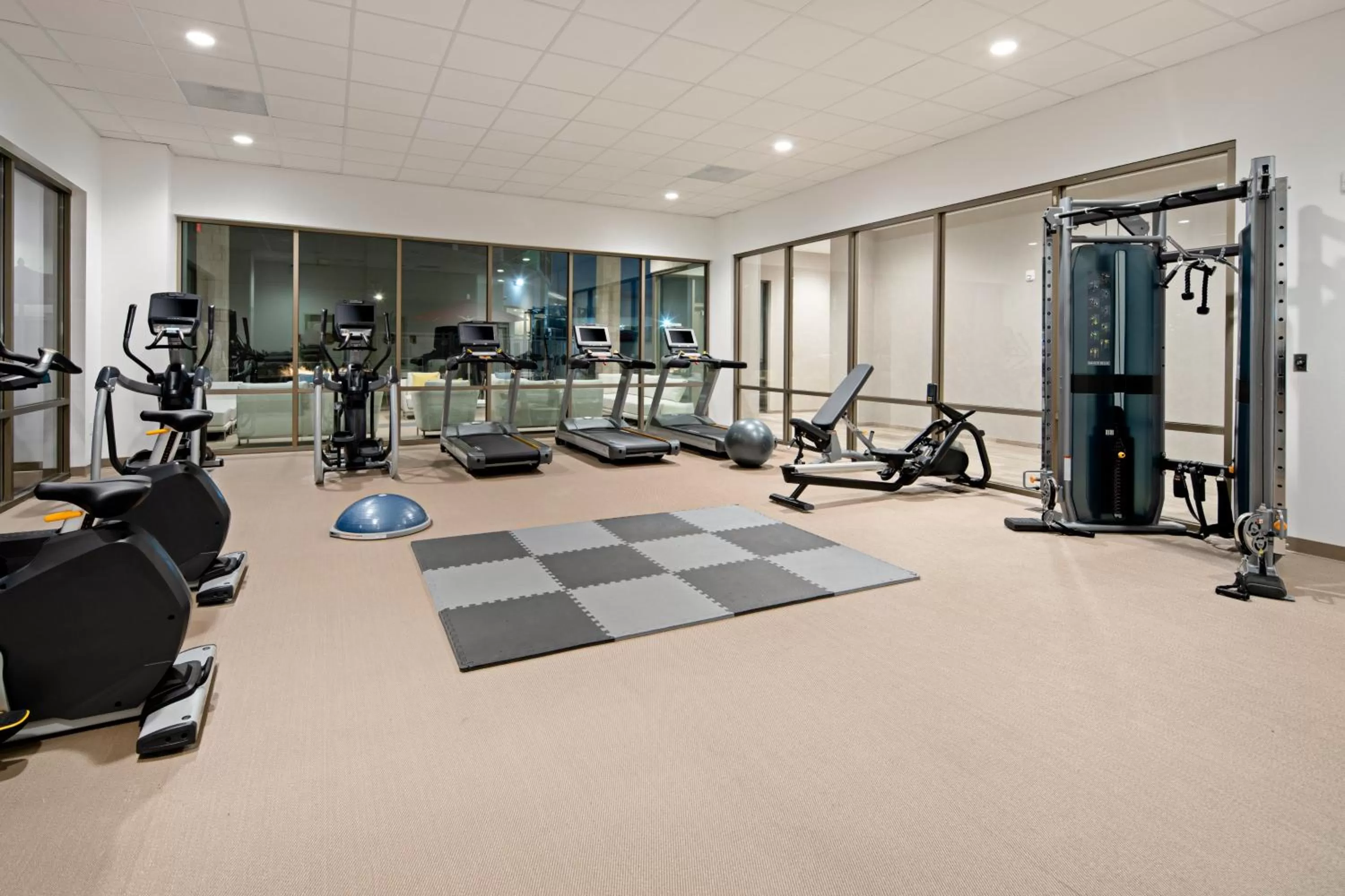 Fitness centre/facilities in Staybridge Suites - Long Beach Airport by IHG