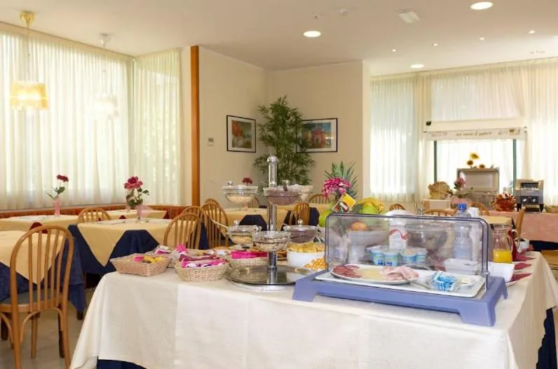 Food in Hotel St Pierre