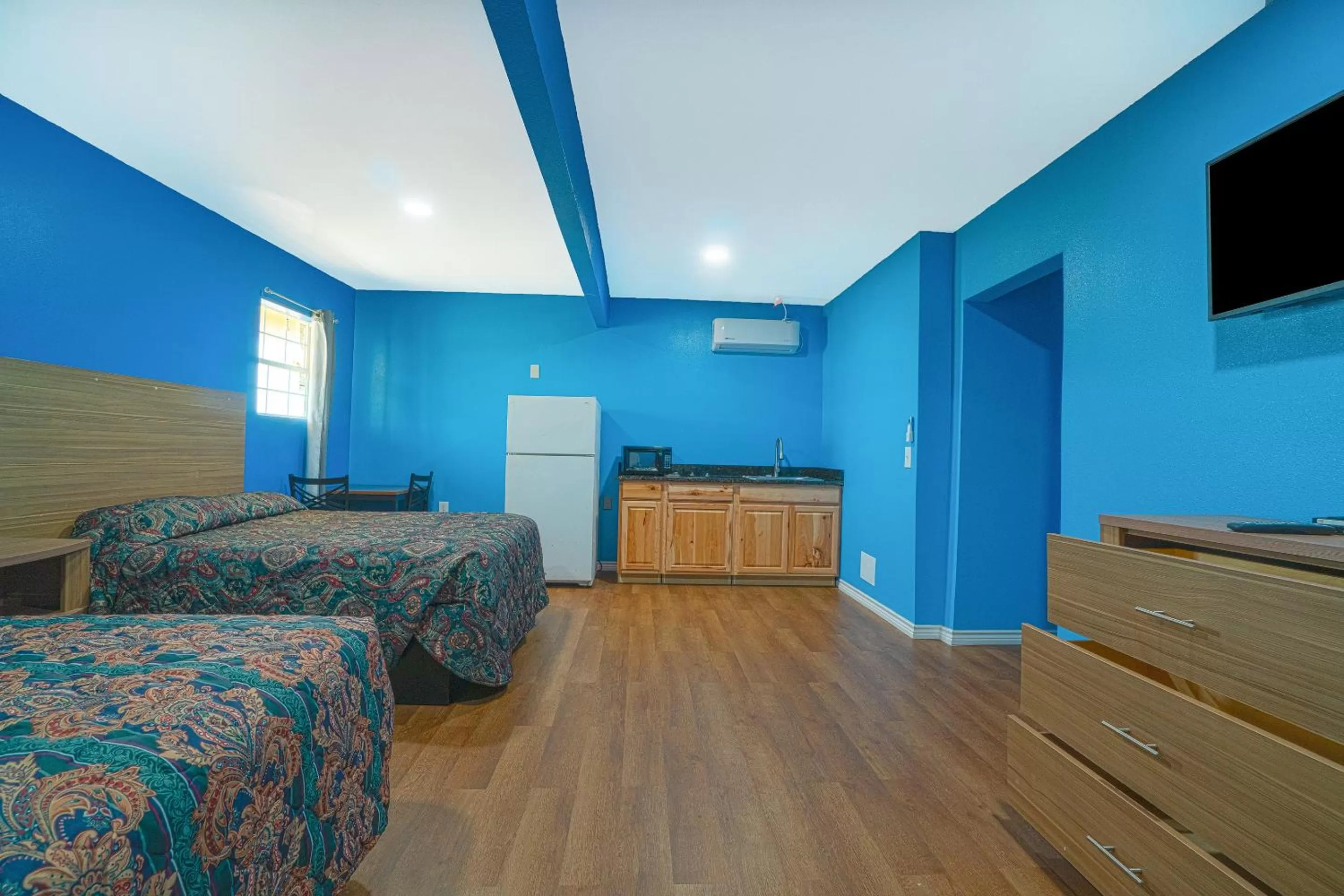 Bedroom, Bed in Plaza Motel Corpus Christi by OYO