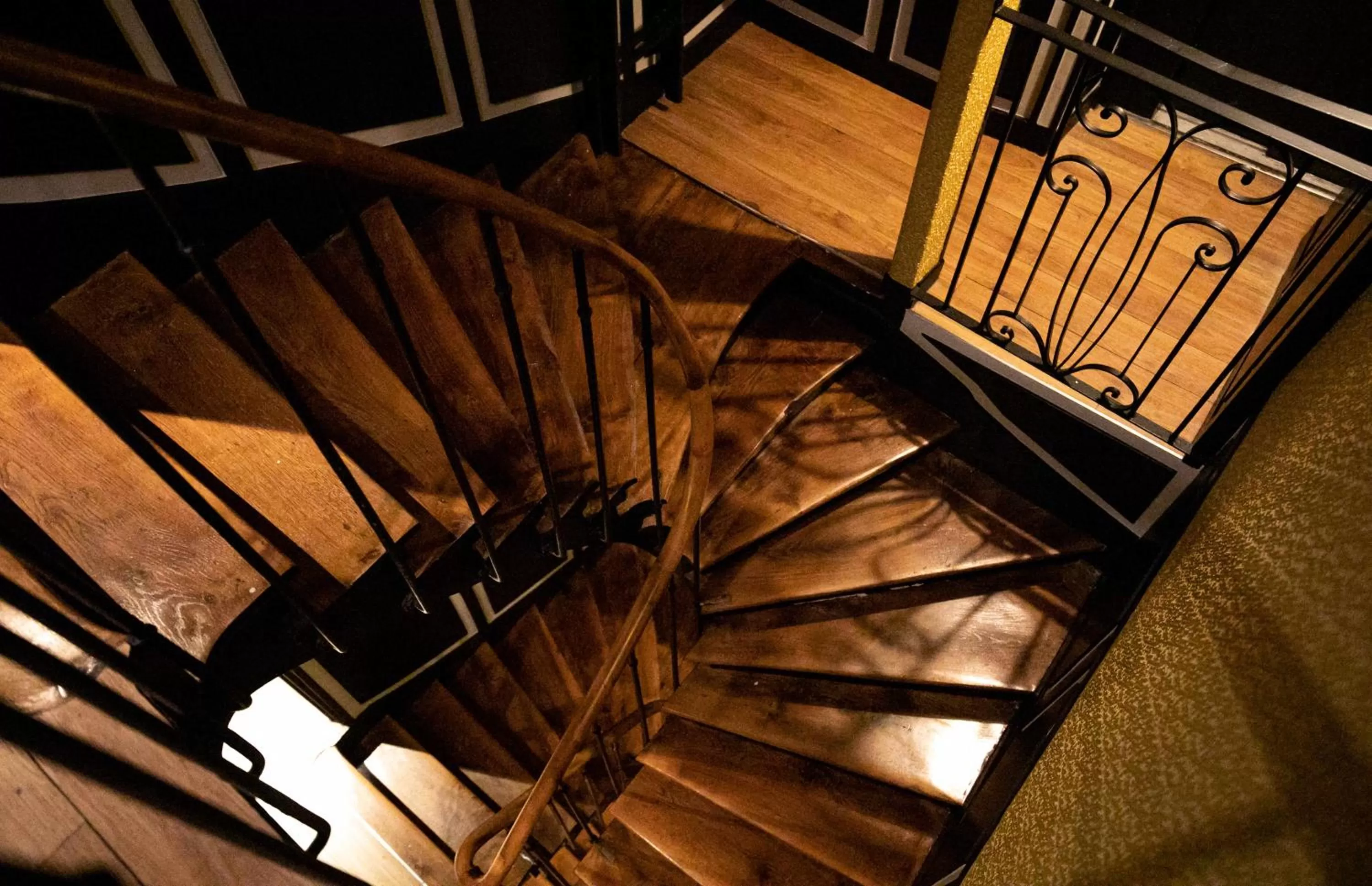 Decorative detail in Hôtel Eiffel Rive Gauche