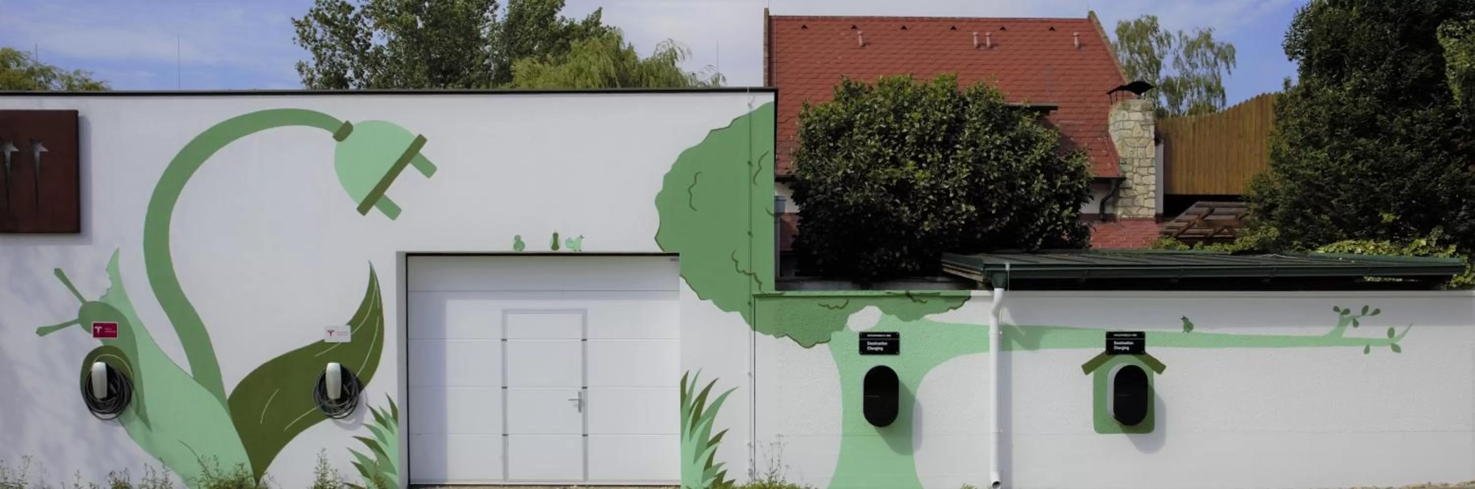 Property building in BIRKENHOF GOLS - B & B - Wohlfühl Hotel mit Wochenend-Restaurant