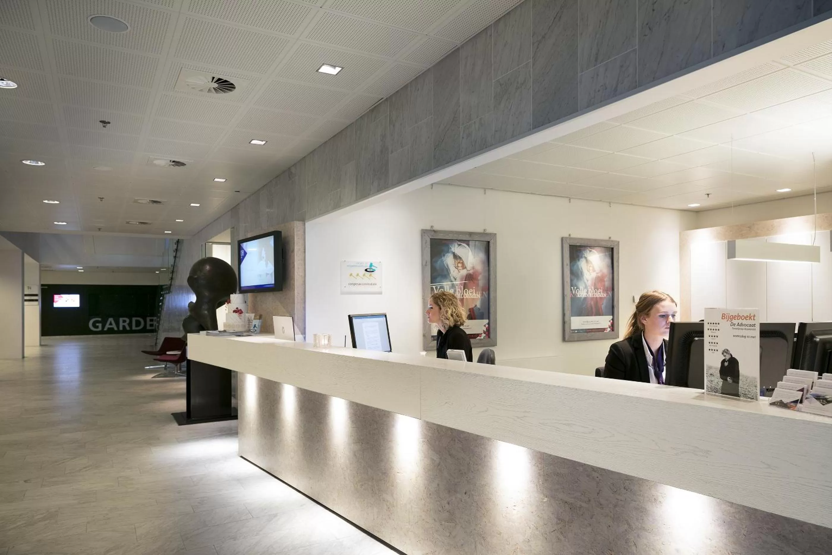 Lobby or reception in Theaterhotel Venlo