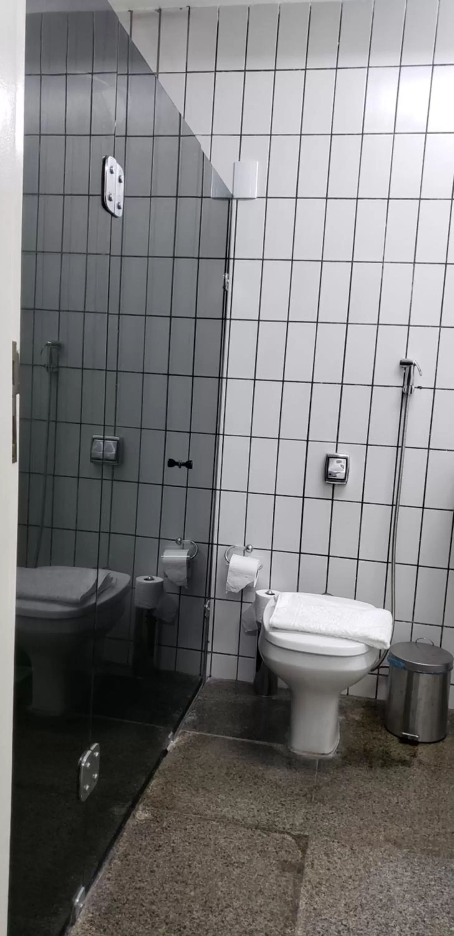 Bathroom in LIVE IN FORTALEZA HOTEL