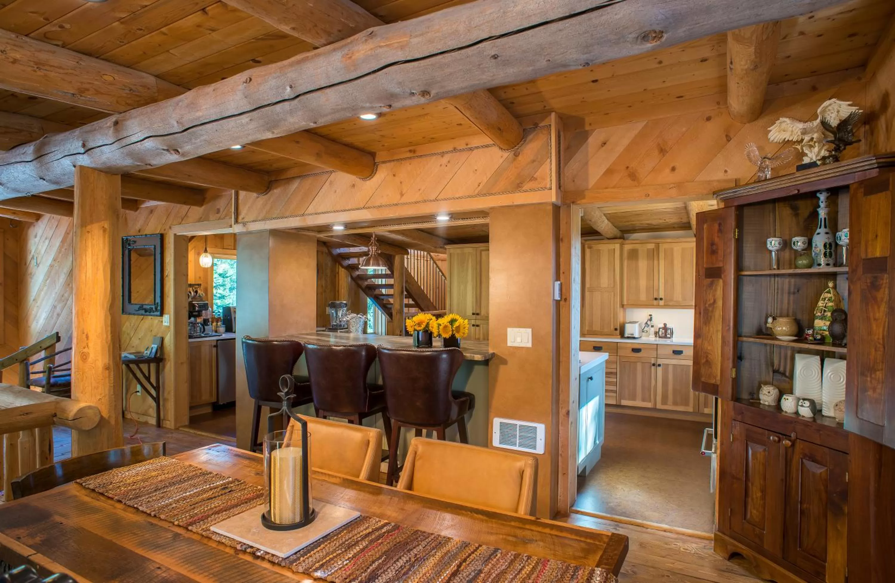 Food and drinks in Jackson Hole Hideout