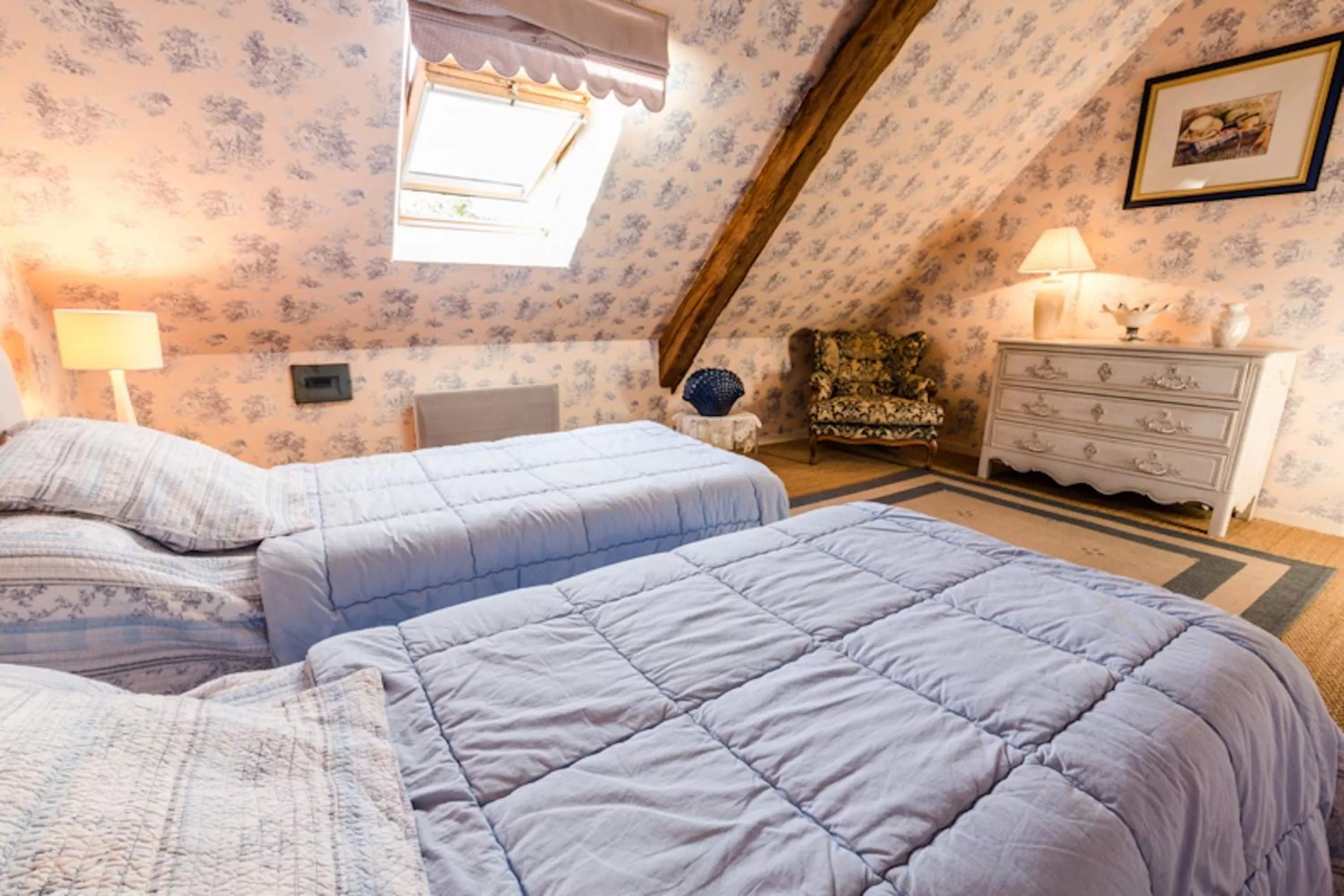 Photo of the whole room, Bed in Chambres d'hôtes La Ferme du Grand Launay
