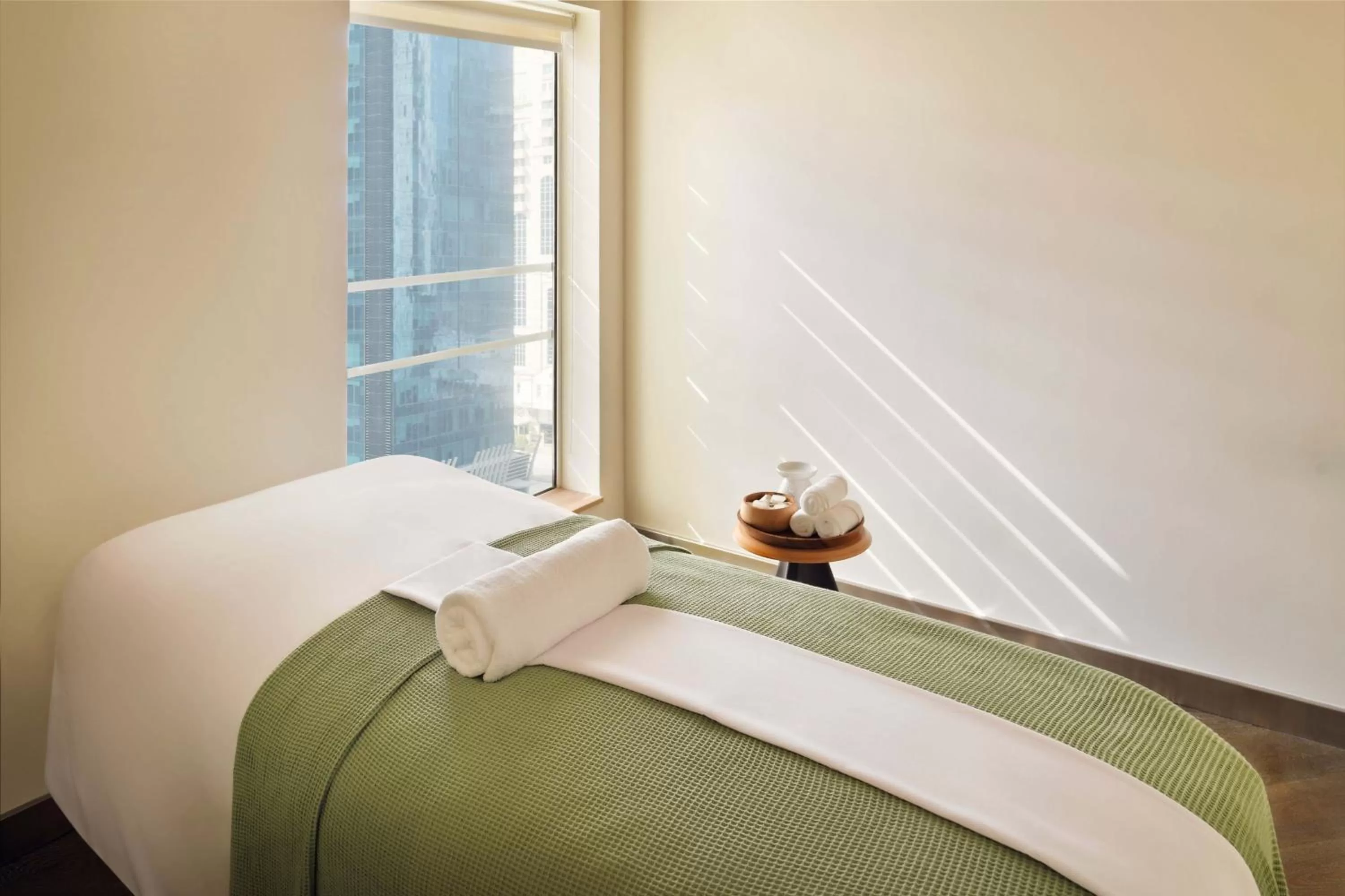 Spa and wellness centre/facilities, Bed in Element by Westin City Center Doha