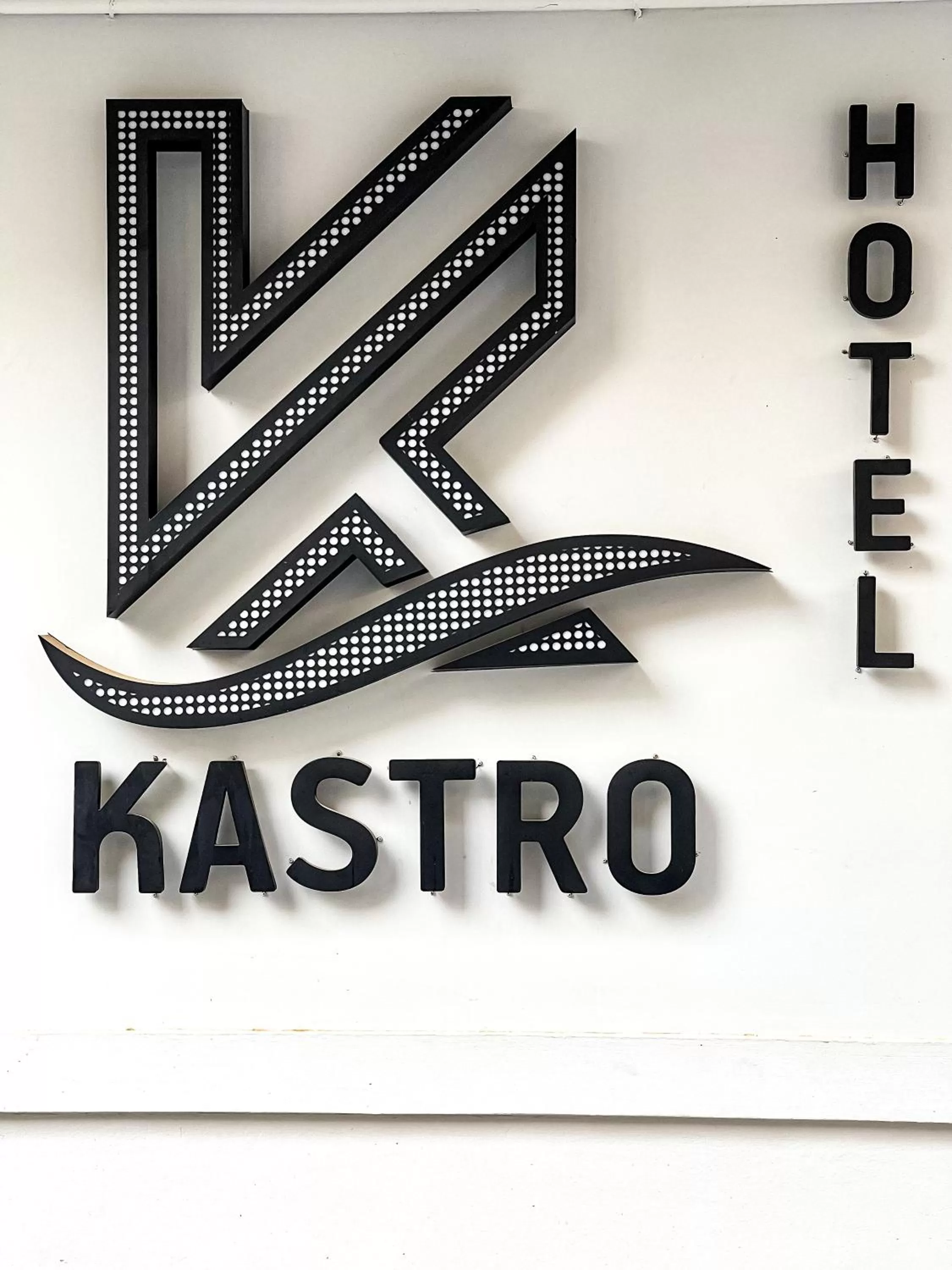 Kastro Hotel