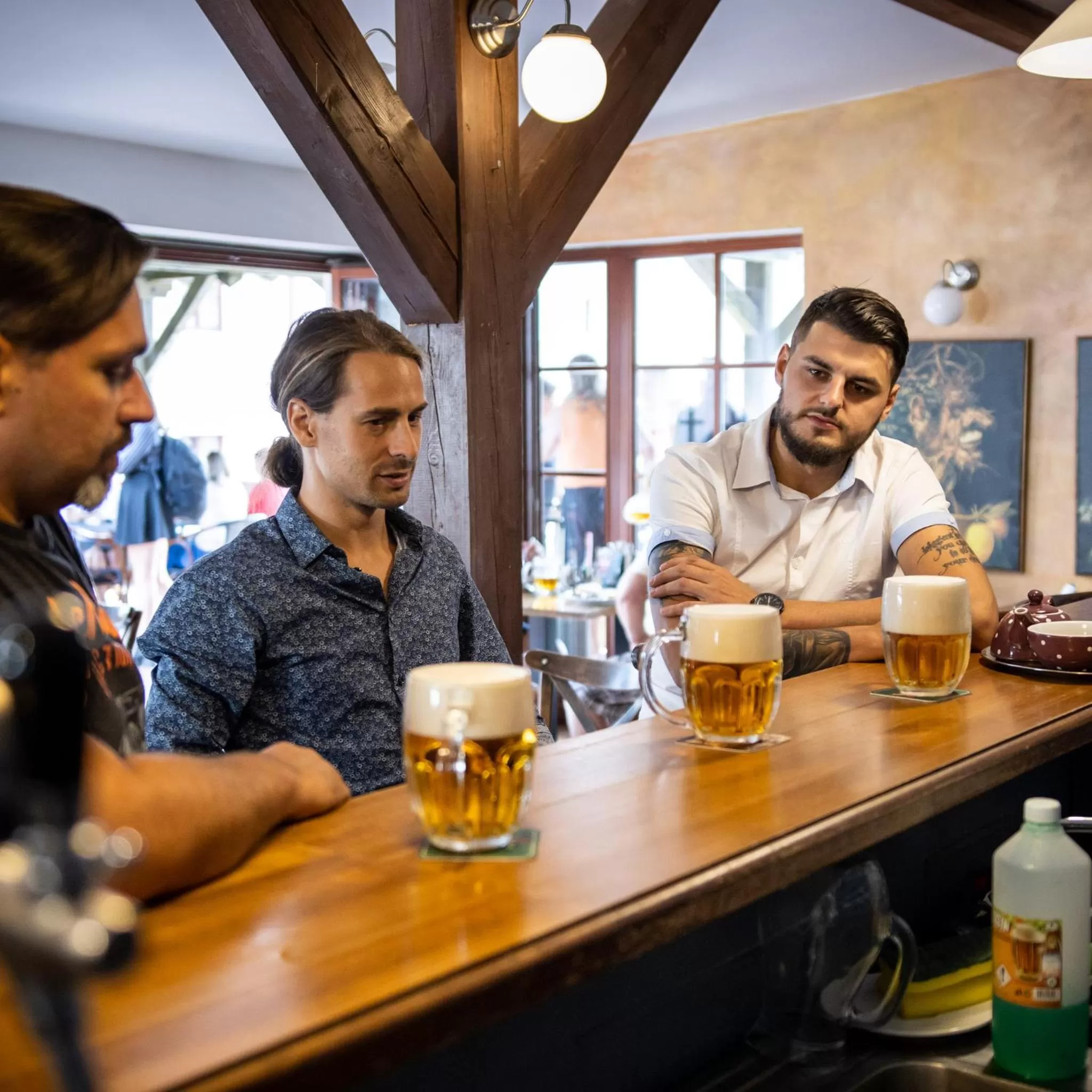 Restaurant/places to eat in Hotel U Kata