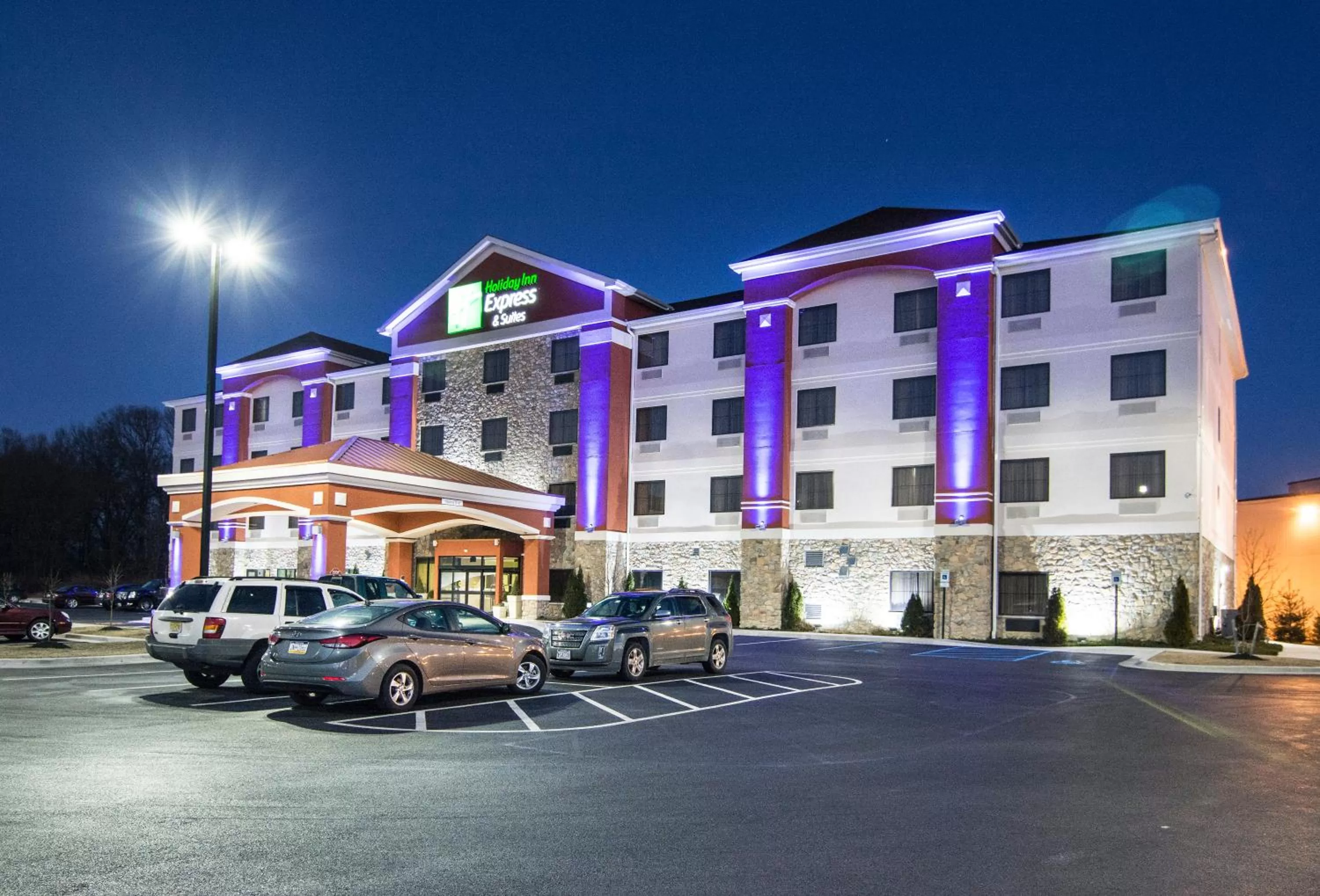 Property building in Holiday Inn Express & Suites Elkton - University Area by IHG