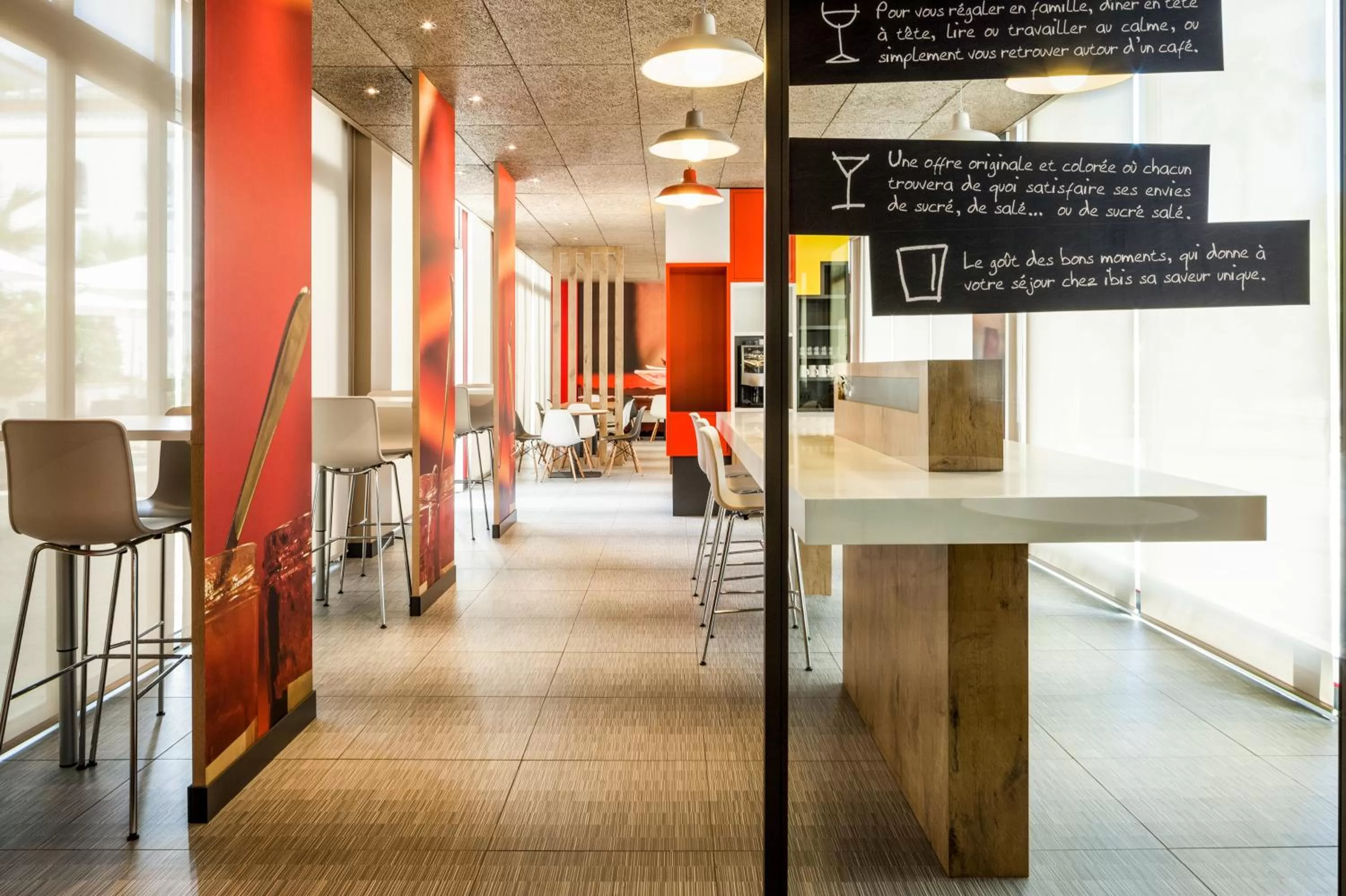 Restaurant/places to eat in Ibis Sevilla