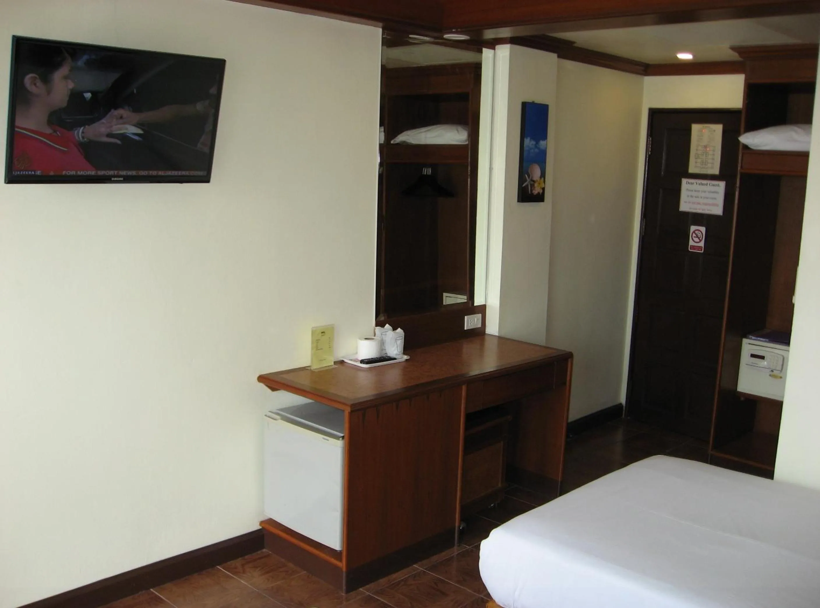 Bed in PS Hotel Phuket Patong - SHA Plus