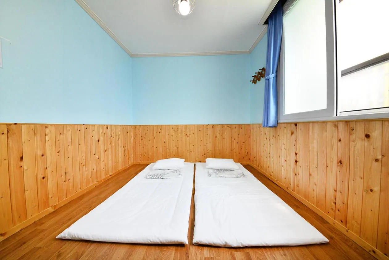 Bedroom, Bed in Gyeongju Namu Guesthouse