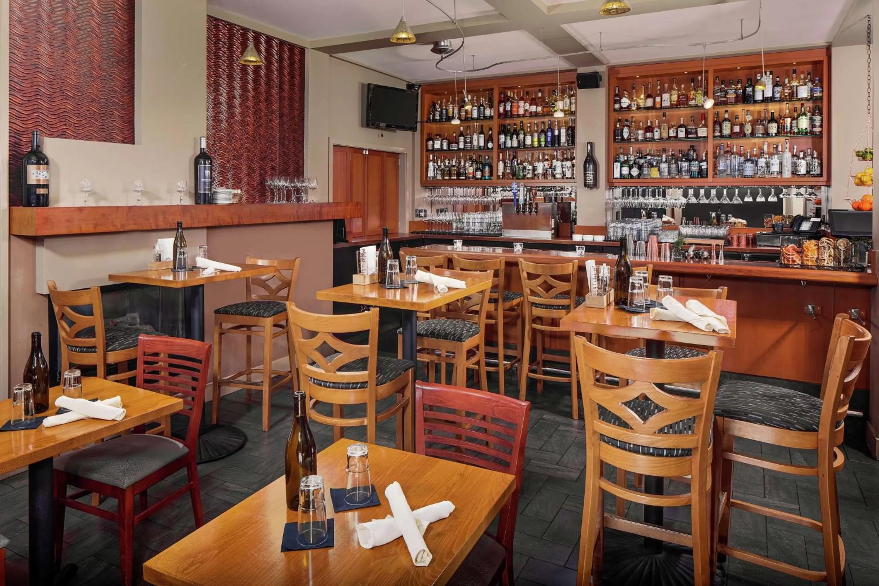 Restaurant/places to eat in Chrysalis Inn & Spa Bellingham, Curio Collection by Hilton