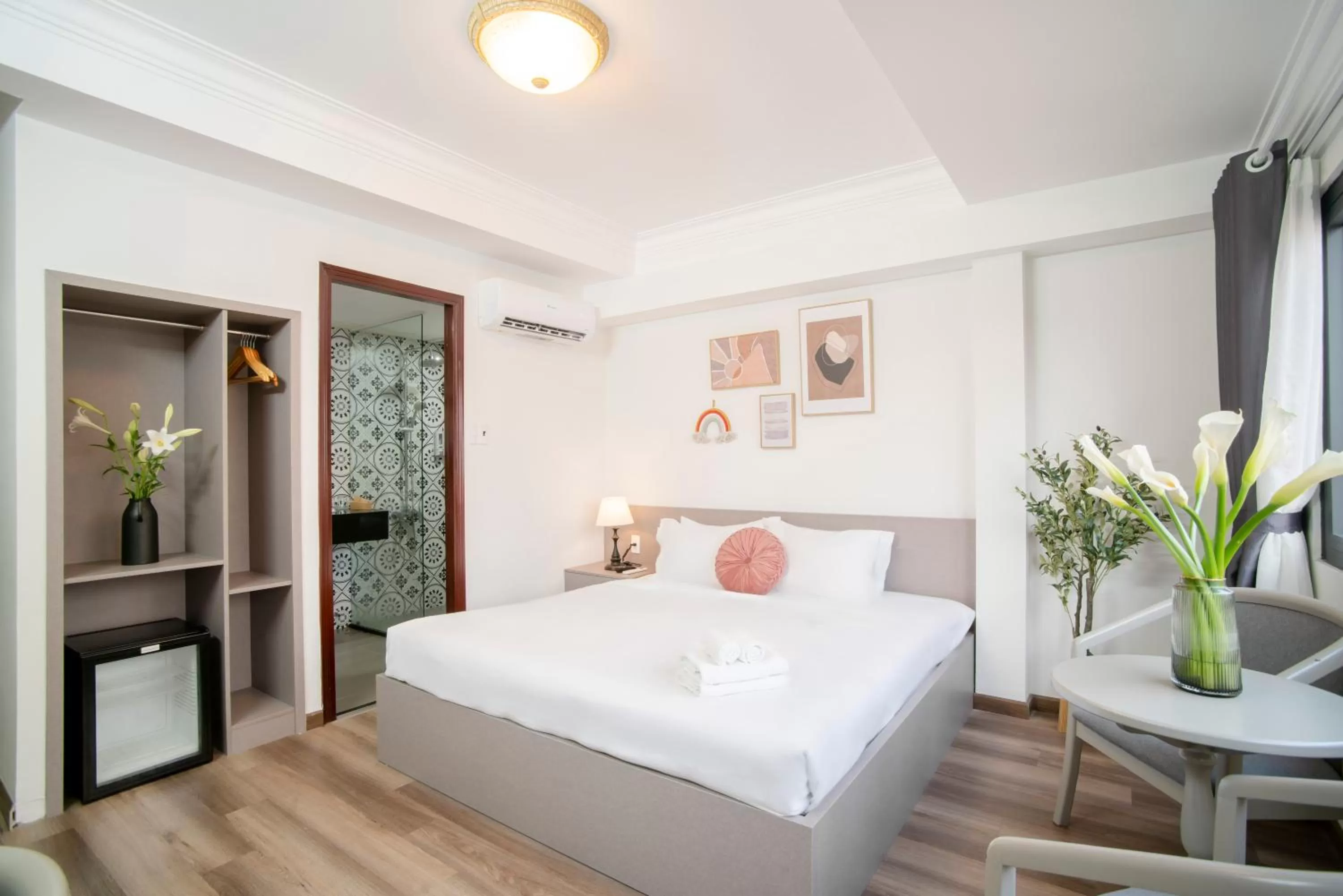 Bed in SAZI BEN THANH Hotel HCM