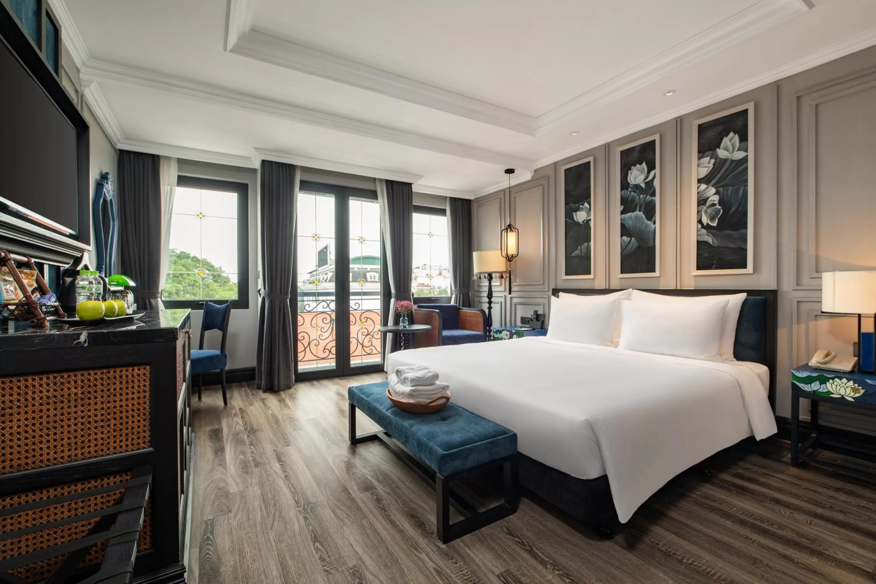 Photo of the whole room, Bed in Solaria Hanoi Hotel