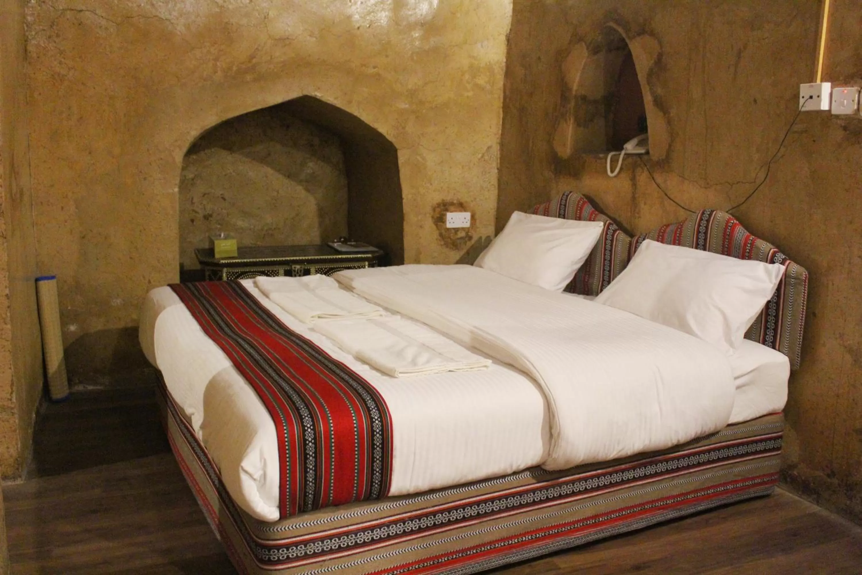 Bed in Nizwa Heritage Inn