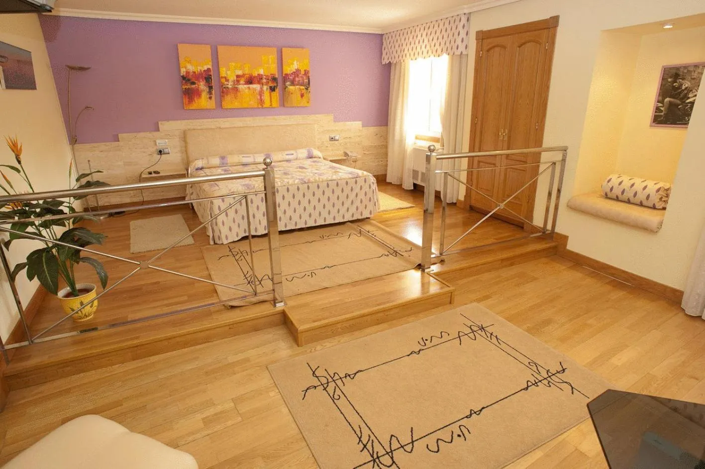 HOTEL HOLIDAY camino de Santiago por la costa